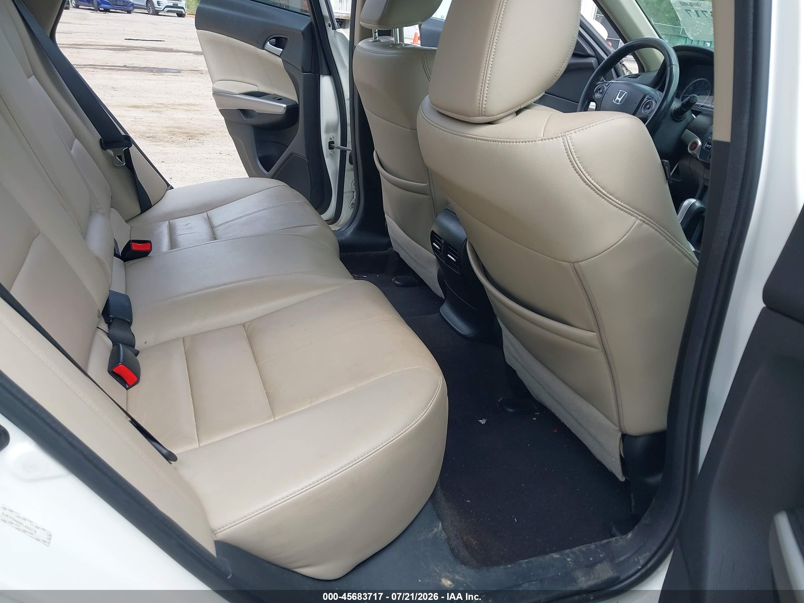 2015 Honda Crosstour Ex-l V6 White vin: 5J6TF2H55FL003775