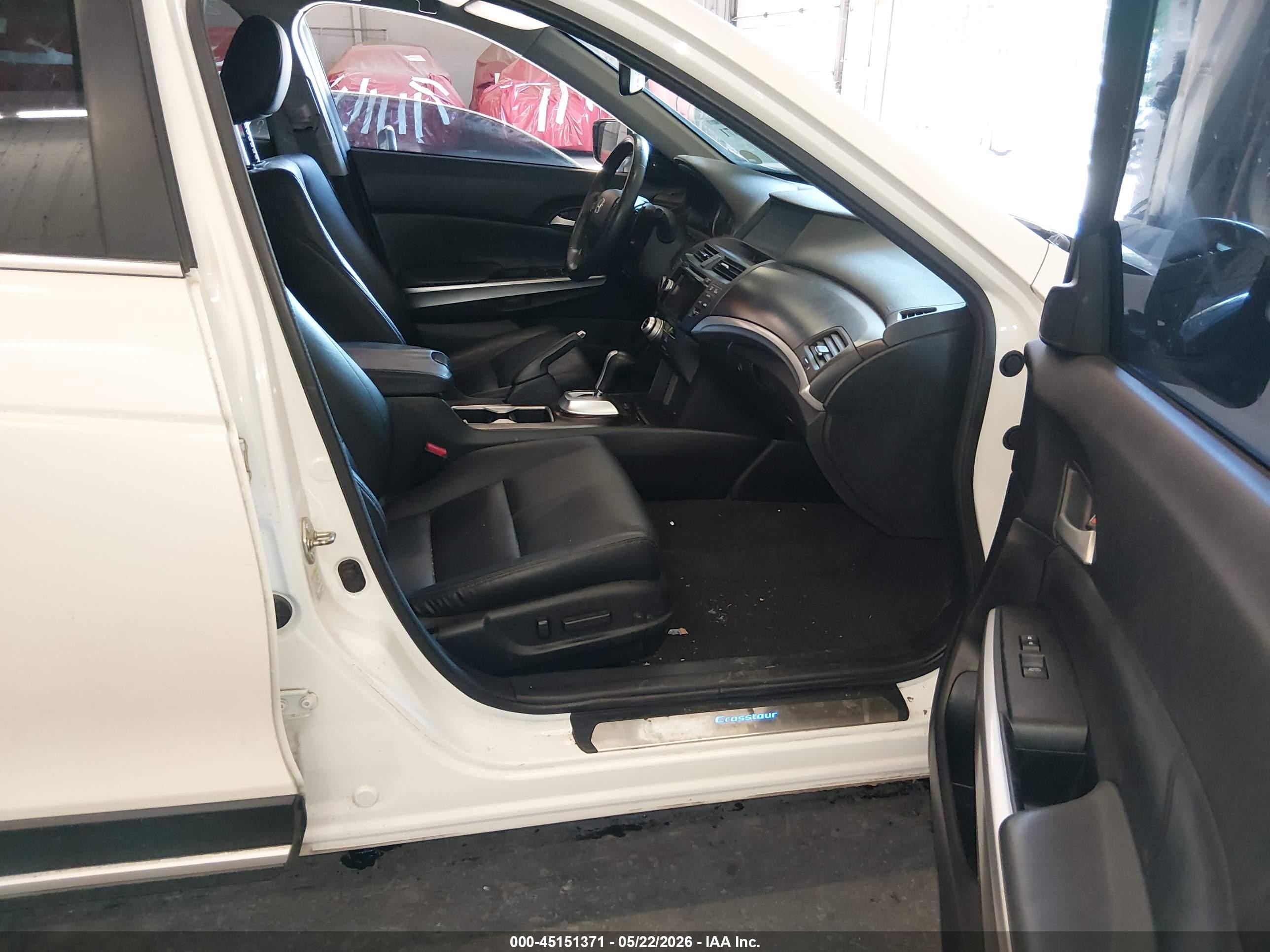2015 Honda Crosstour Ex-l V6 White vin: 5J6TF2H56FL000450