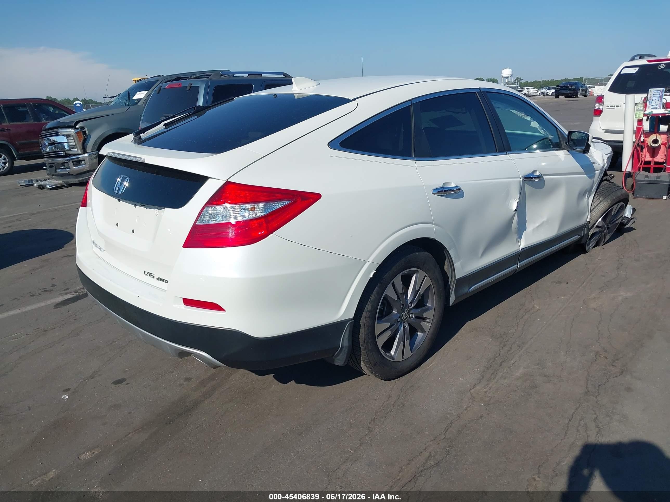 2015 Honda Crosstour Ex-l V6 White vin: 5J6TF2H59FL002239