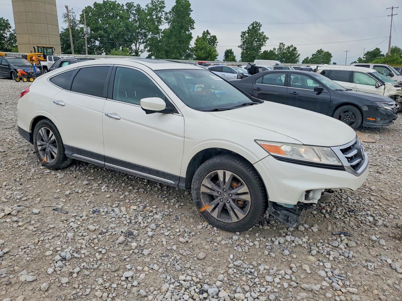 2013 Honda Crosstour Exl White vin: 5J6TF2H5XDL001193