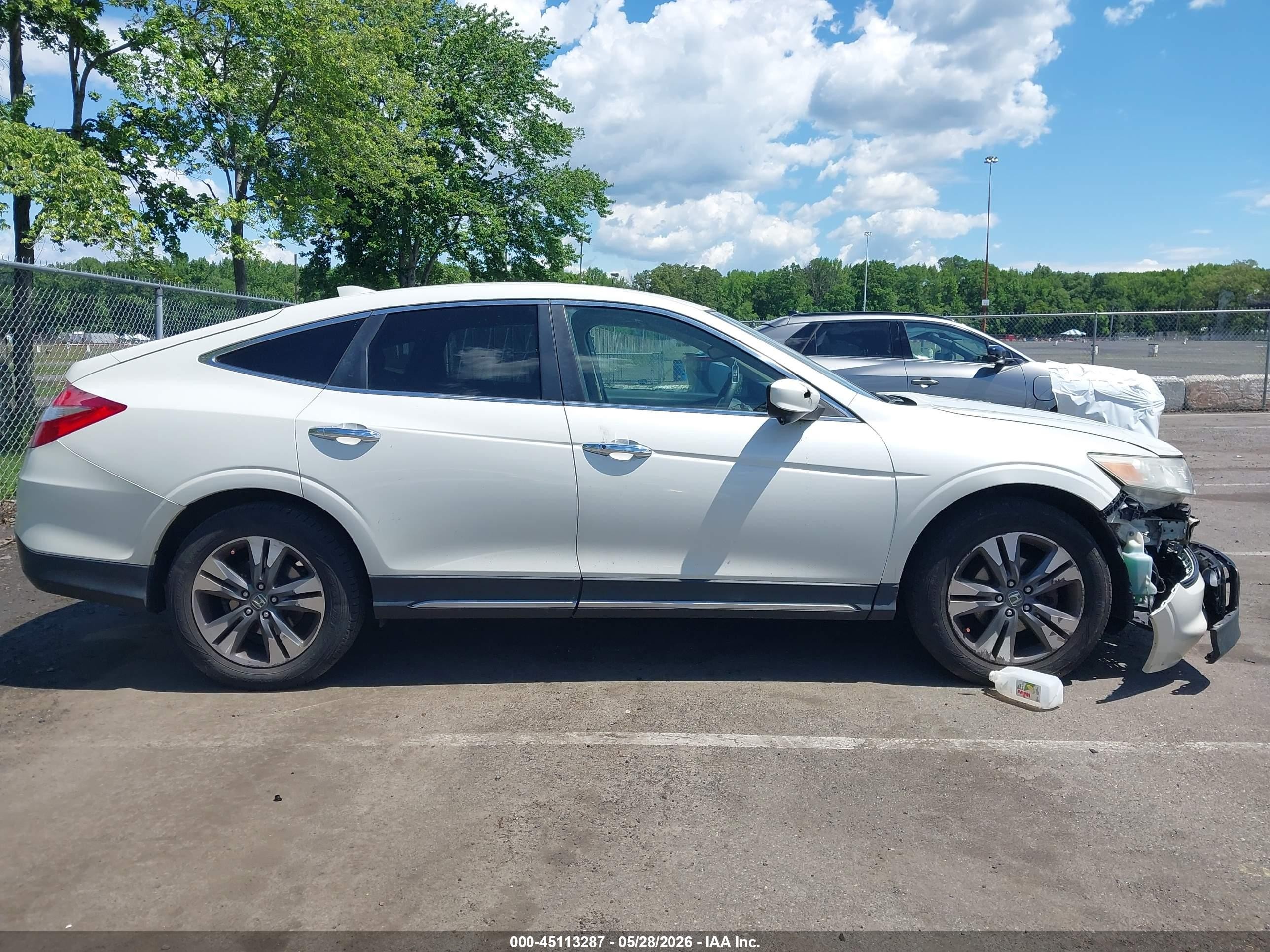 2014 Honda Crosstour Ex-l V6 White vin: 5J6TF2H5XEL003866