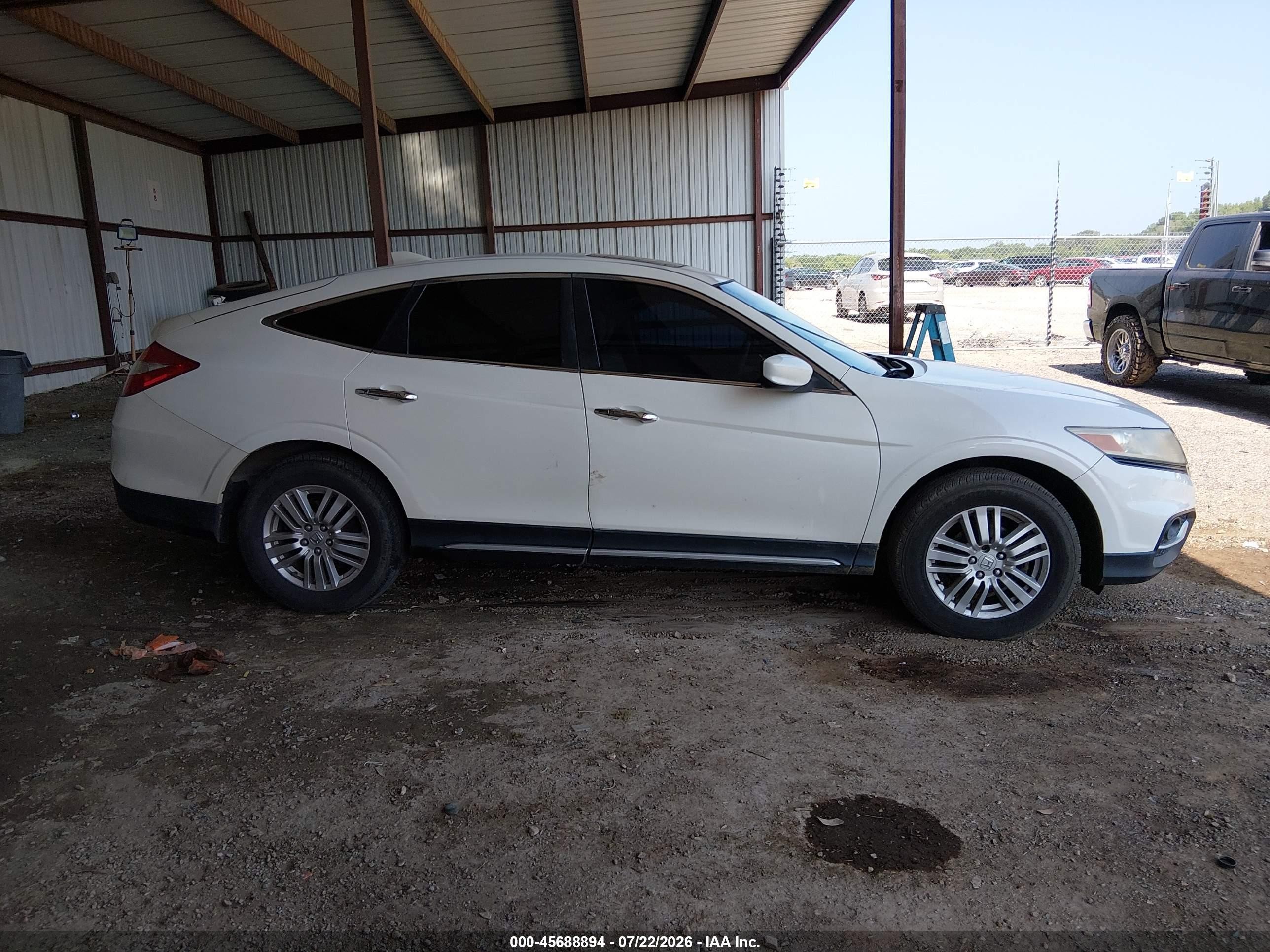 2013 Honda Crosstour Ex White vin: 5J6TF3H31DL000499