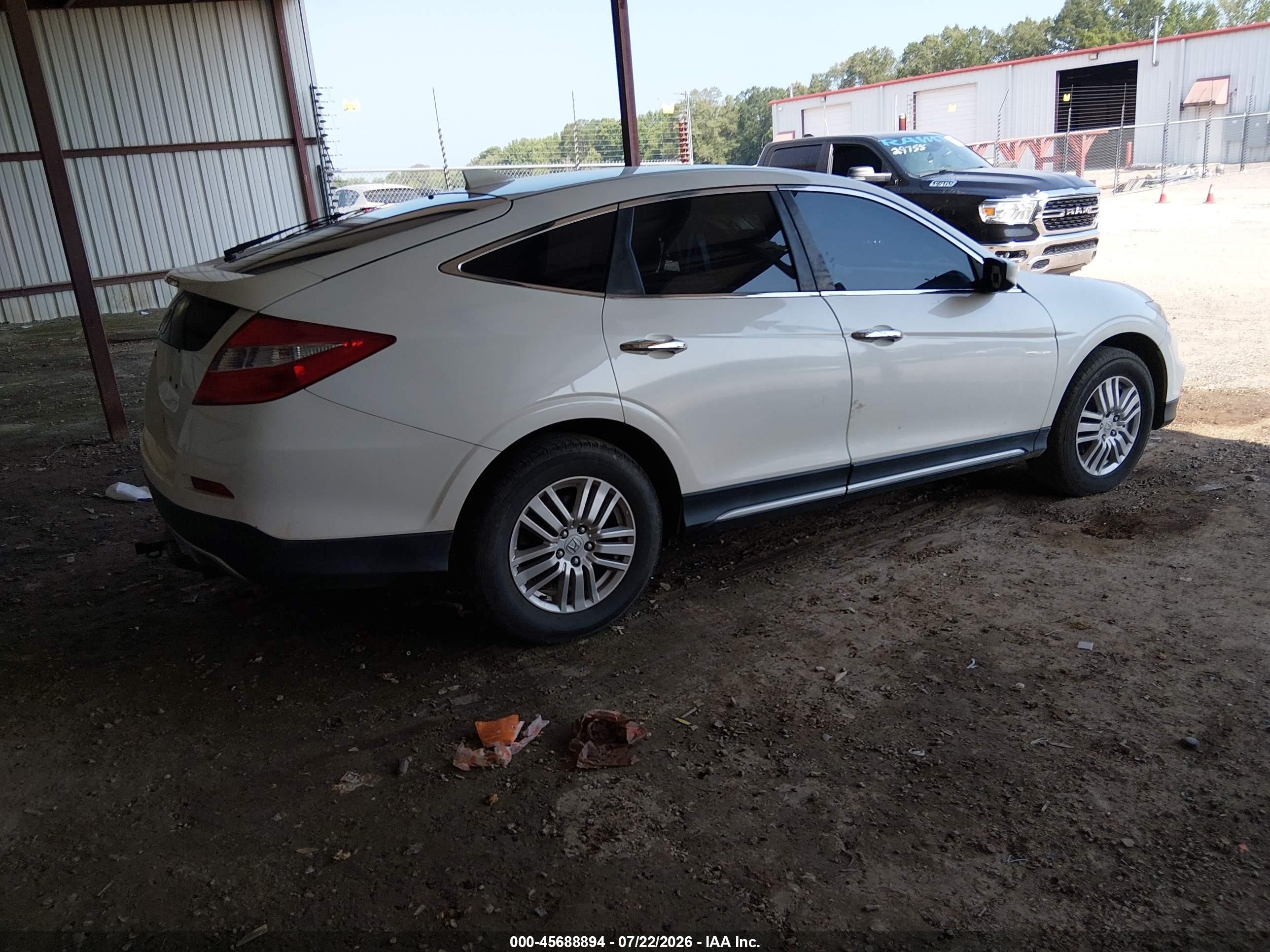 2013 Honda Crosstour Ex White vin: 5J6TF3H31DL000499