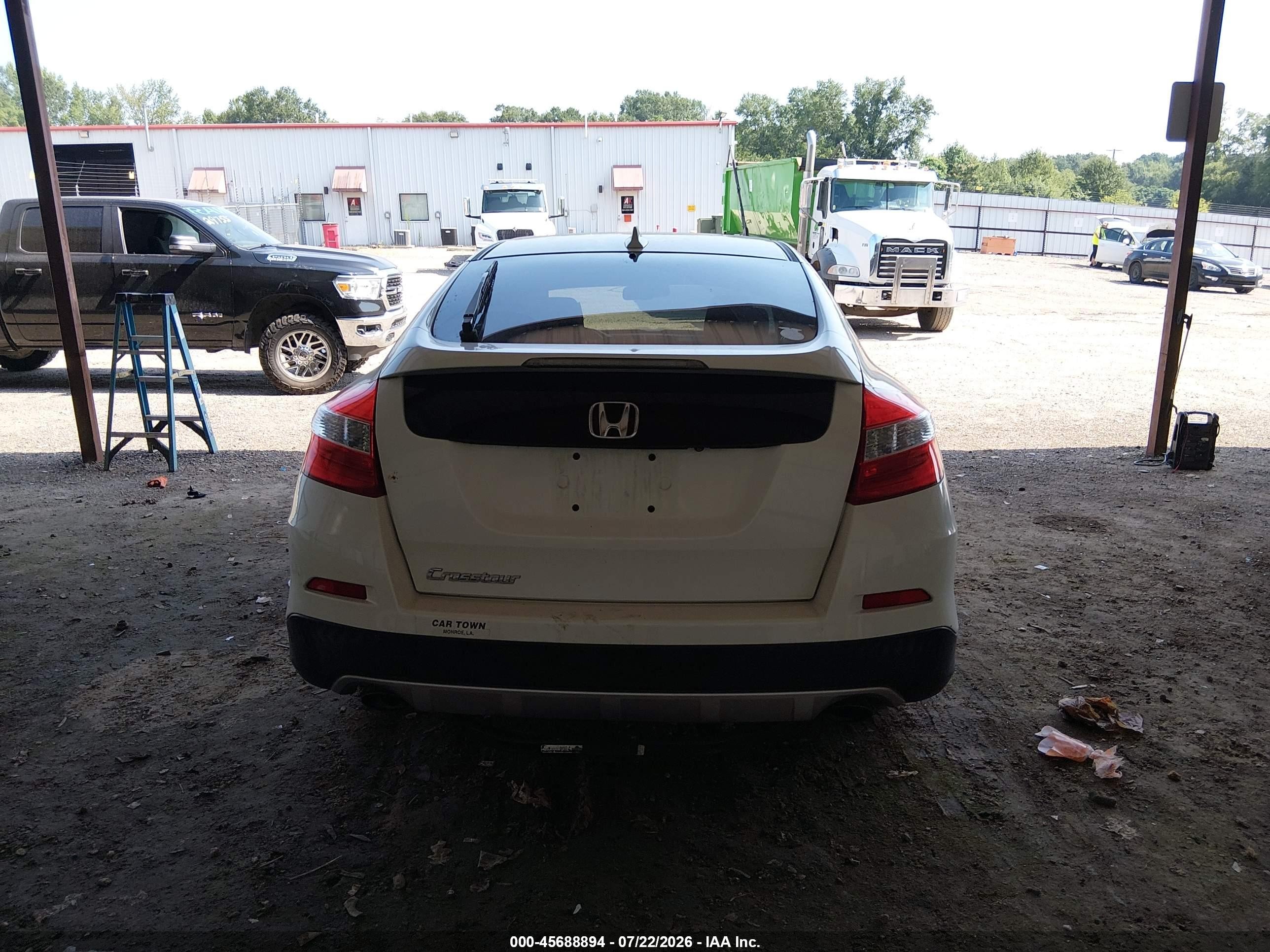 2013 Honda Crosstour Ex White vin: 5J6TF3H31DL000499