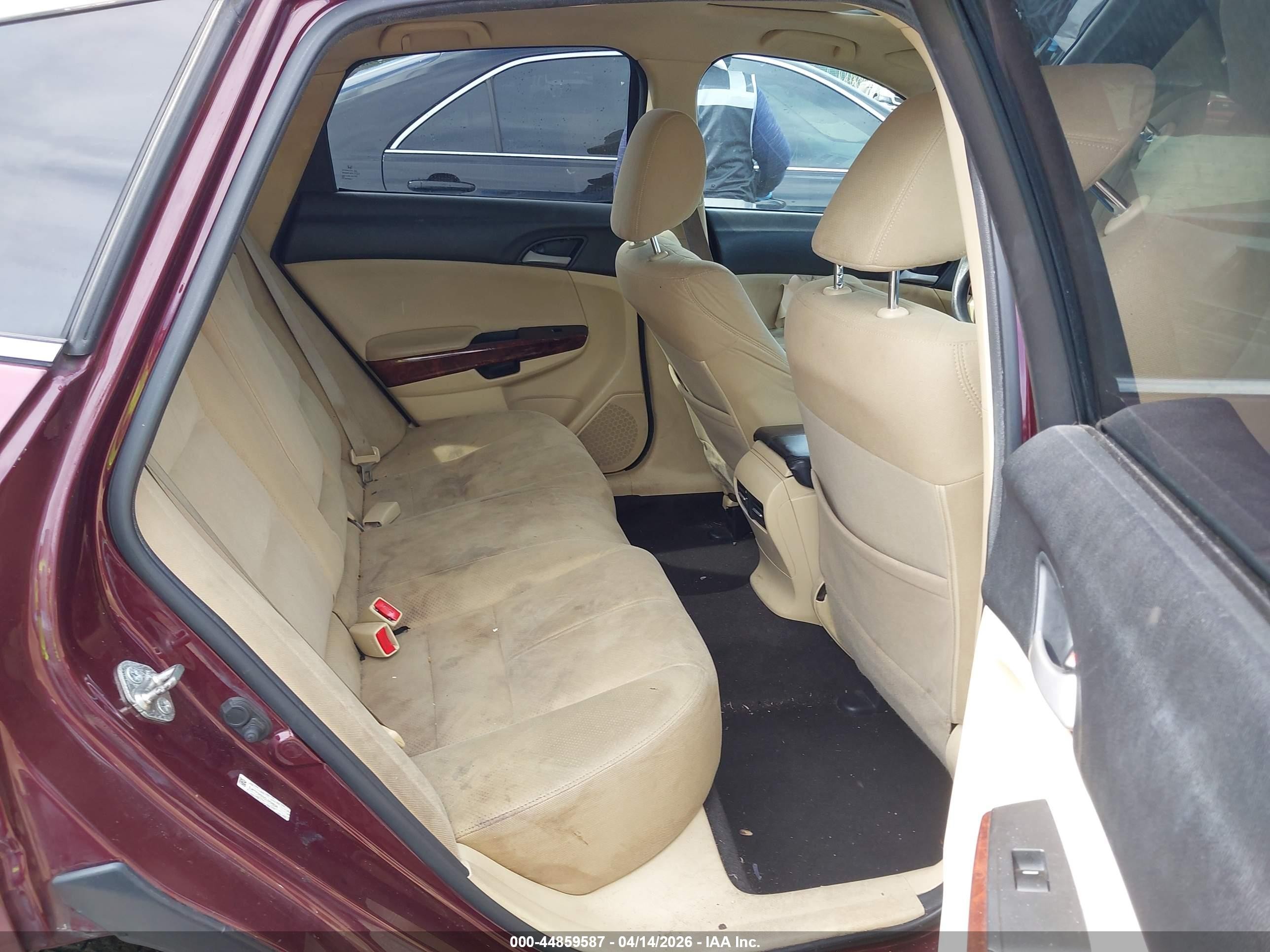 2012 Honda Crosstour 2.4 Ex Бордовый vin: 5J6TF3H33CL004696