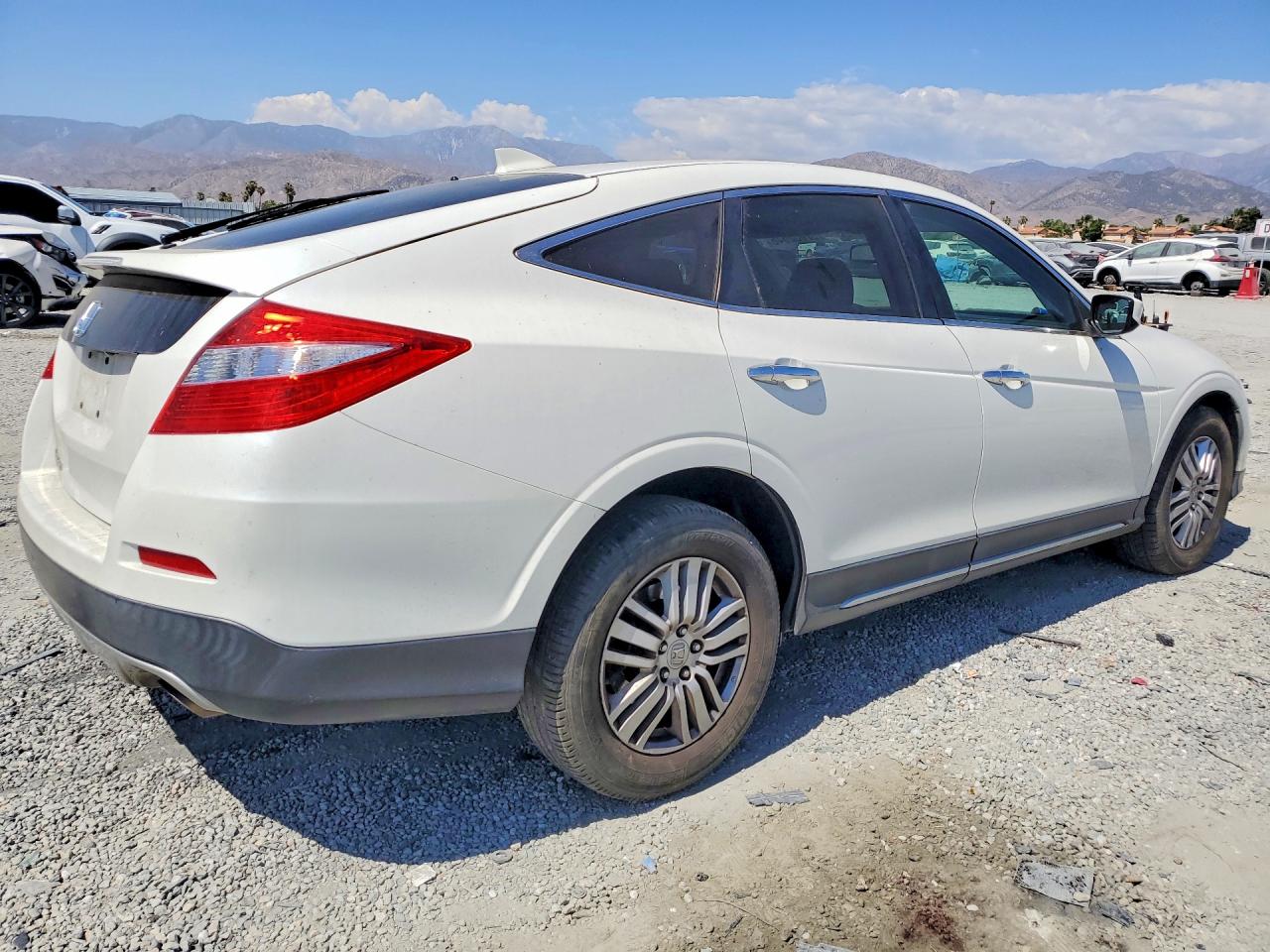 2013 Honda Crosstour Ex White vin: 5J6TF3H34DL005390