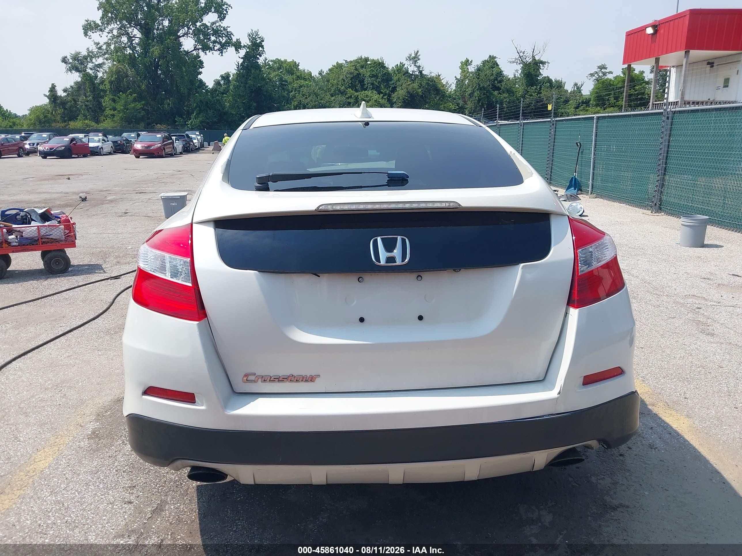 2014 Honda Crosstour Ex White vin: 5J6TF3H34EL000854