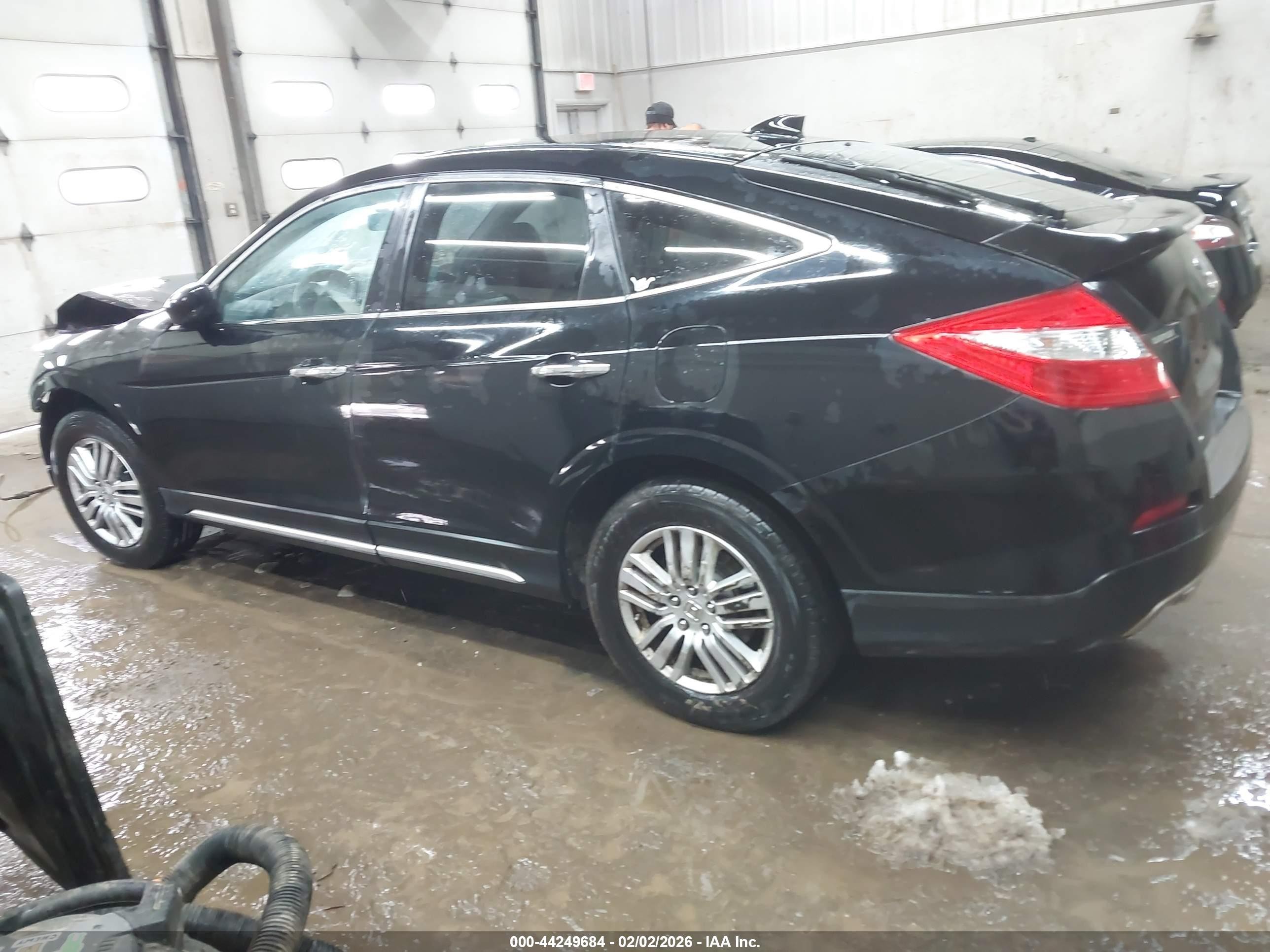 2013 Honda Crosstour Ex Black vin: 5J6TF3H37DL000992
