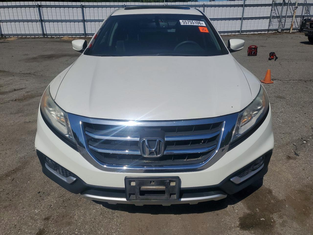 2013 Honda Crosstour Ex White vin: 5J6TF3H37DL001270