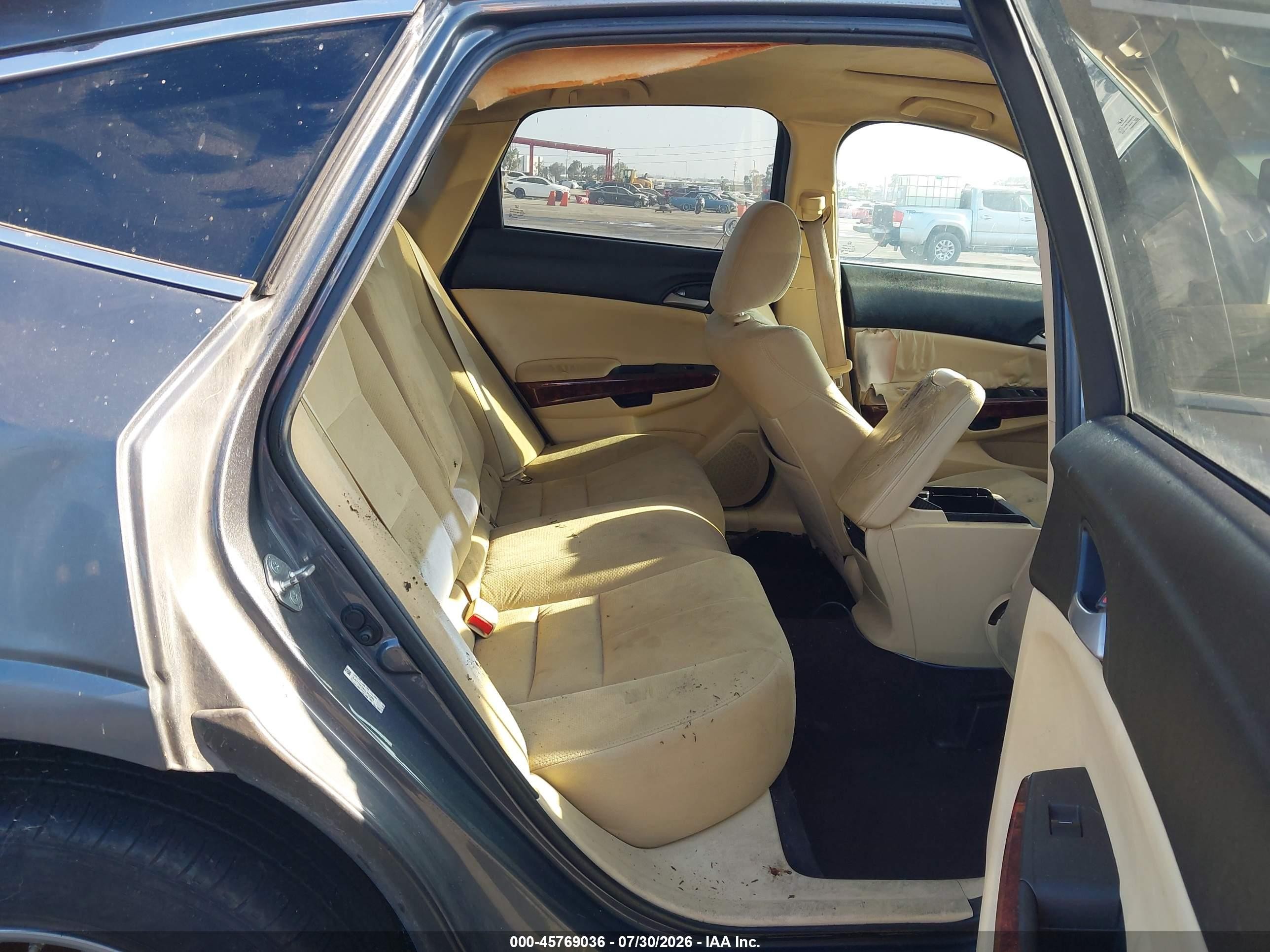 2012 Honda Crosstour 2.4 Ex Серый vin: 5J6TF3H38CL002099