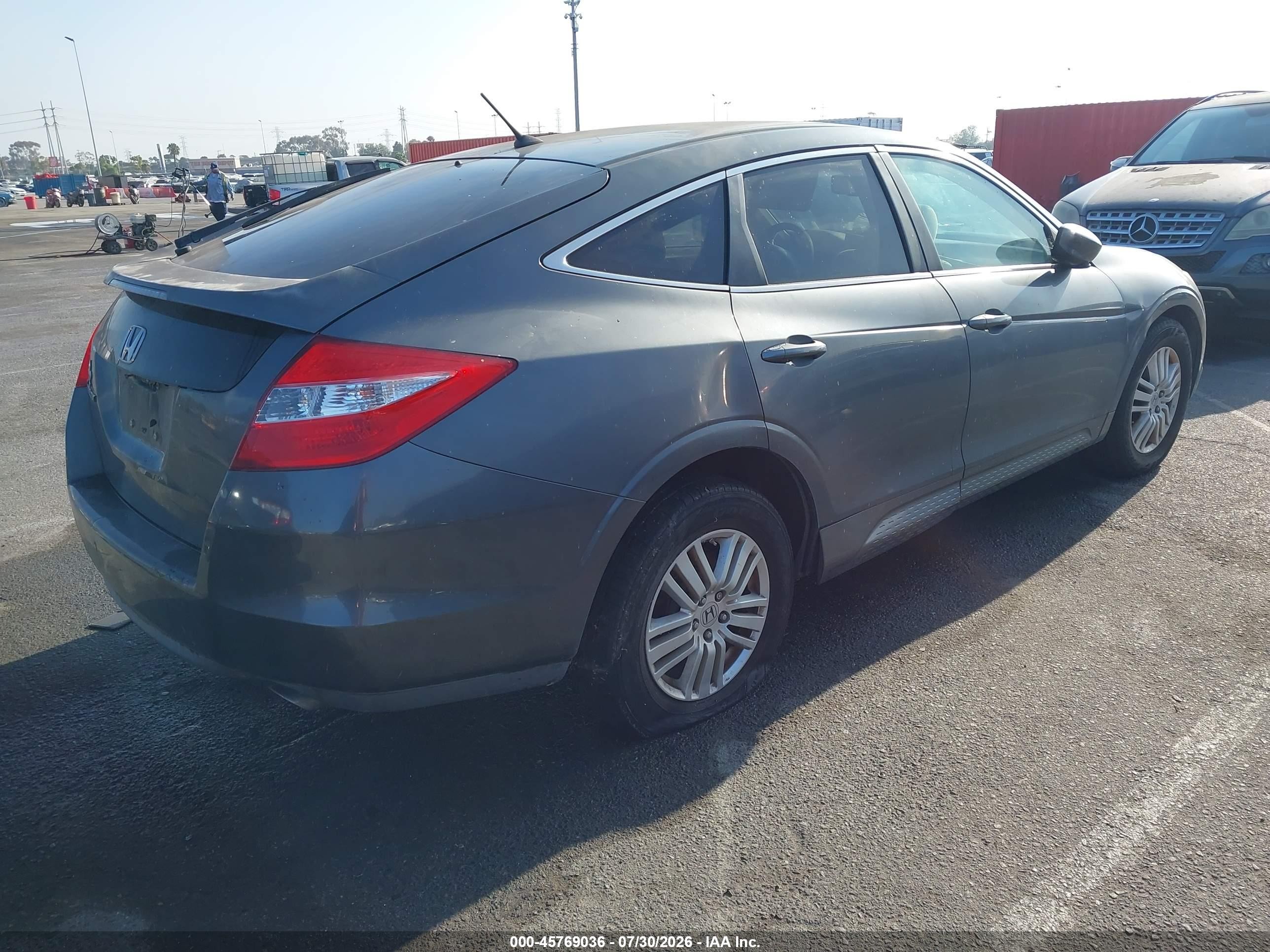 2012 Honda Crosstour 2.4 Ex Серый vin: 5J6TF3H38CL002099