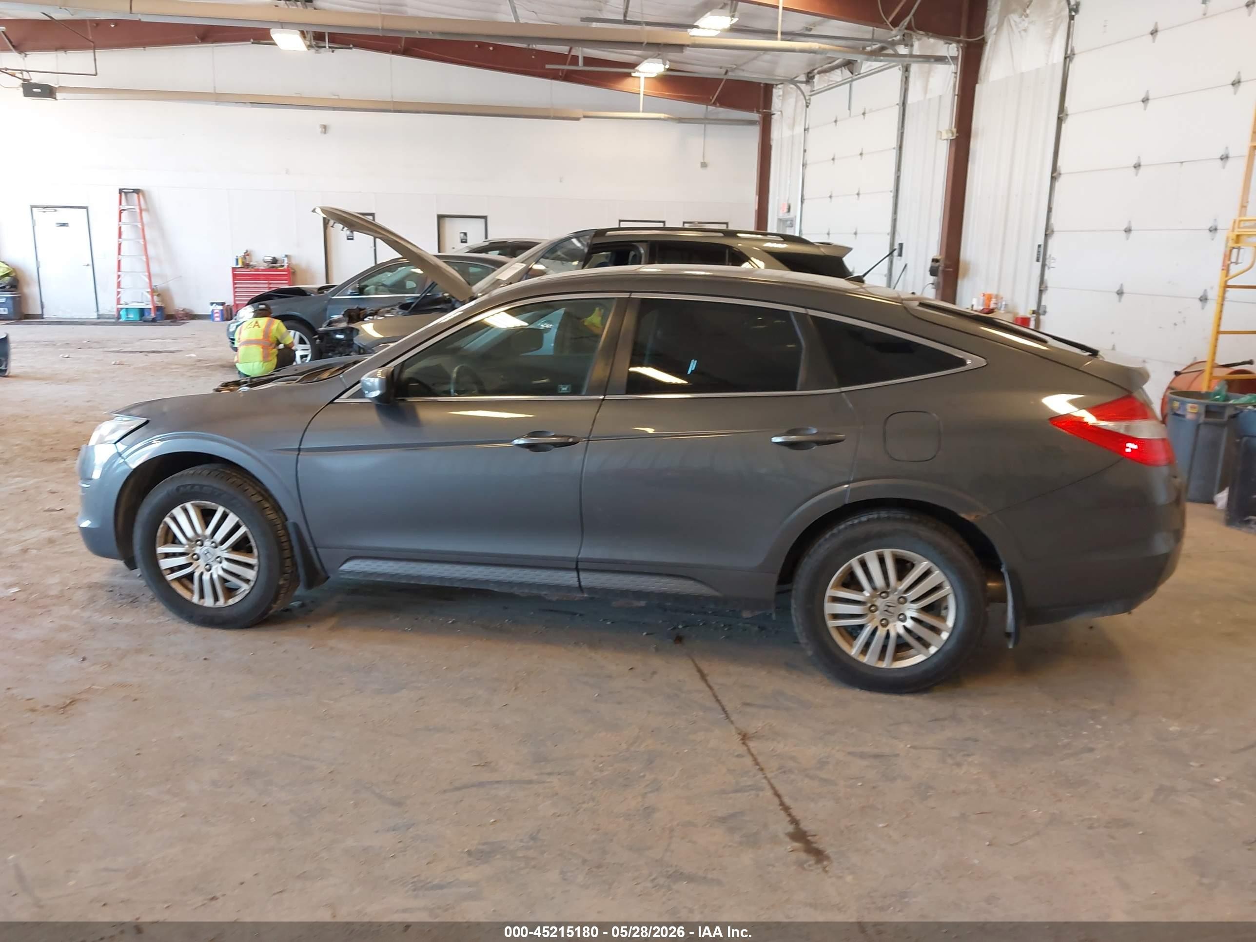 2012 Honda Crosstour 2.4 Ex Gray vin: 5J6TF3H3XCL005019