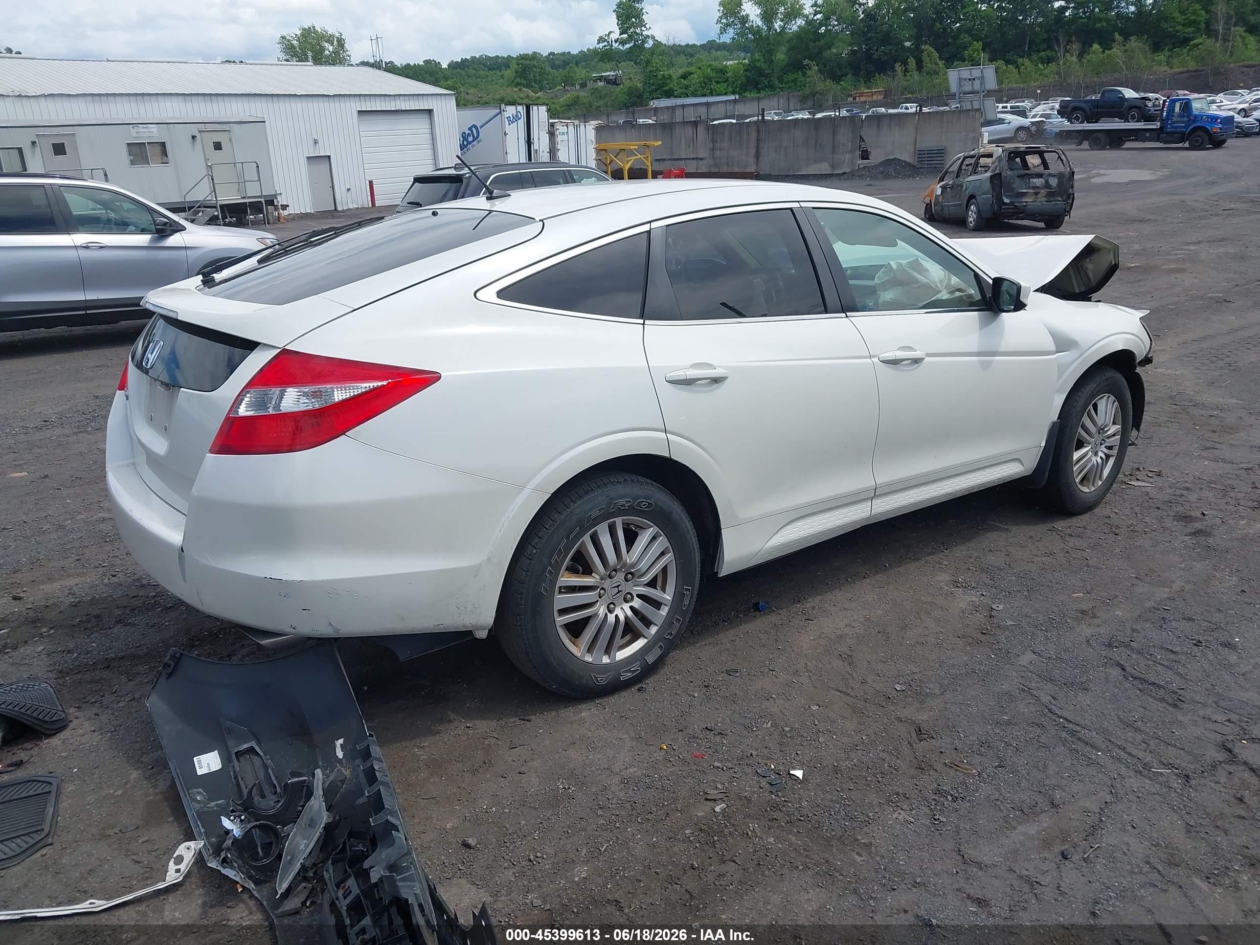 2012 Honda Crosstour 2.4 Ex White vin: 5J6TF3H3XCL007272