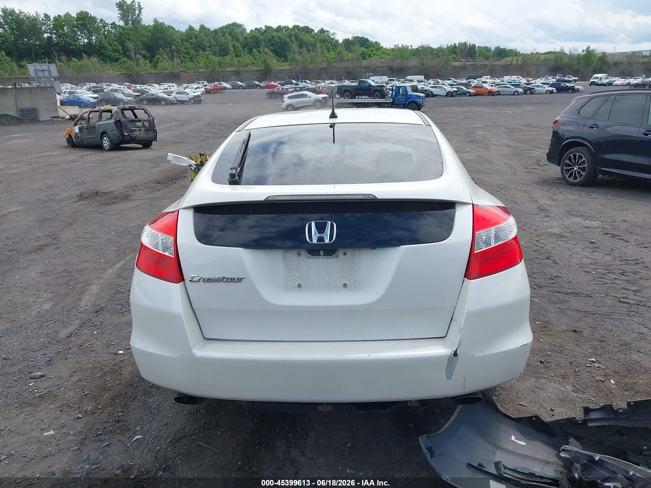 2012 Honda Crosstour 2.4 Ex White vin: 5J6TF3H3XCL007272