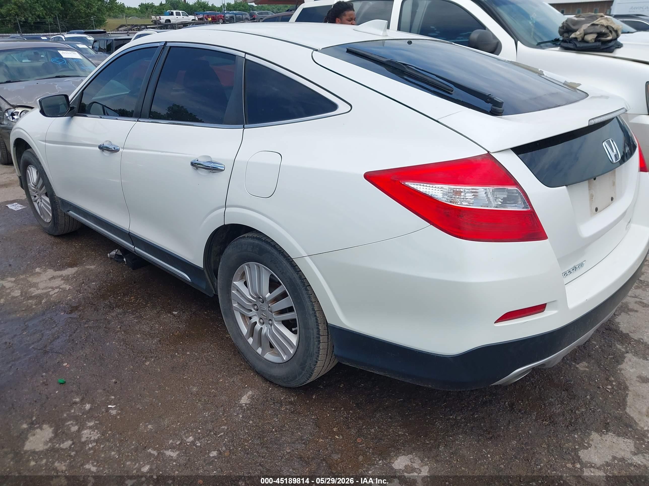 2014 Honda Crosstour Ex-l White vin: 5J6TF3H52EL001373