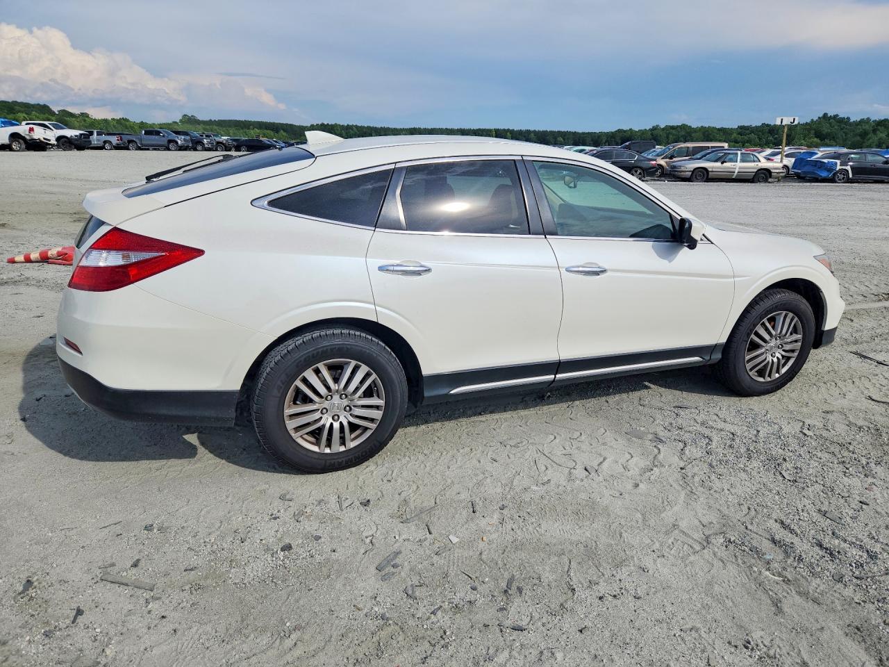 2015 Honda Crosstour Exl Белый vin: 5J6TF3H55FL000753