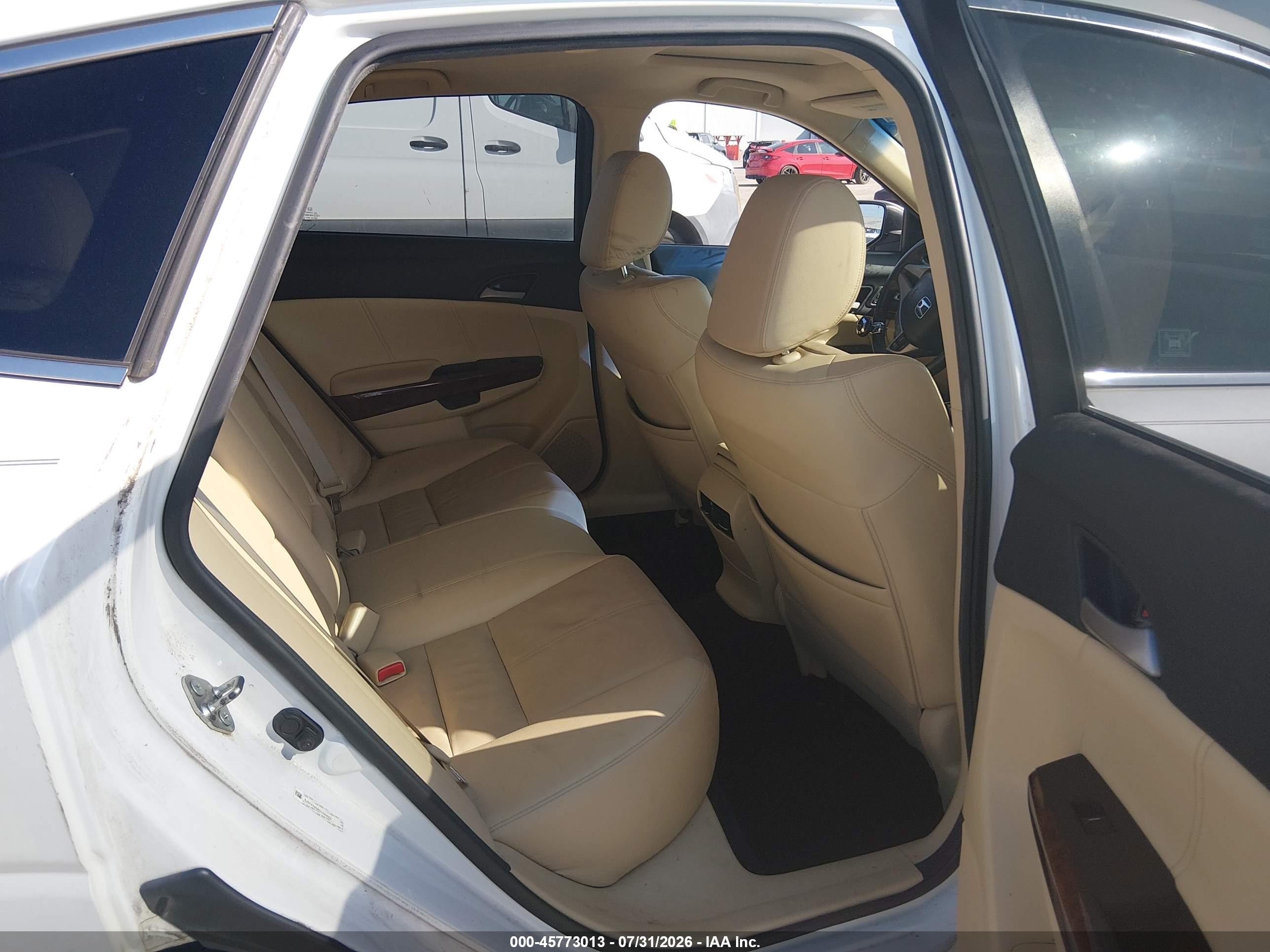 2012 Honda Crosstour 2.4 Ex-l White vin: 5J6TF3H58CL001052