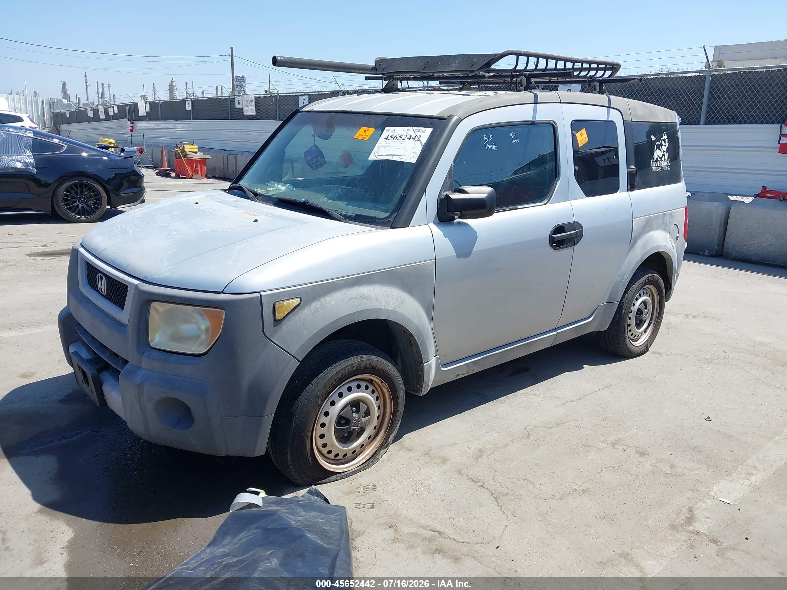 2003 Honda Element Dx Silver vin: 5J6YH18263L006325