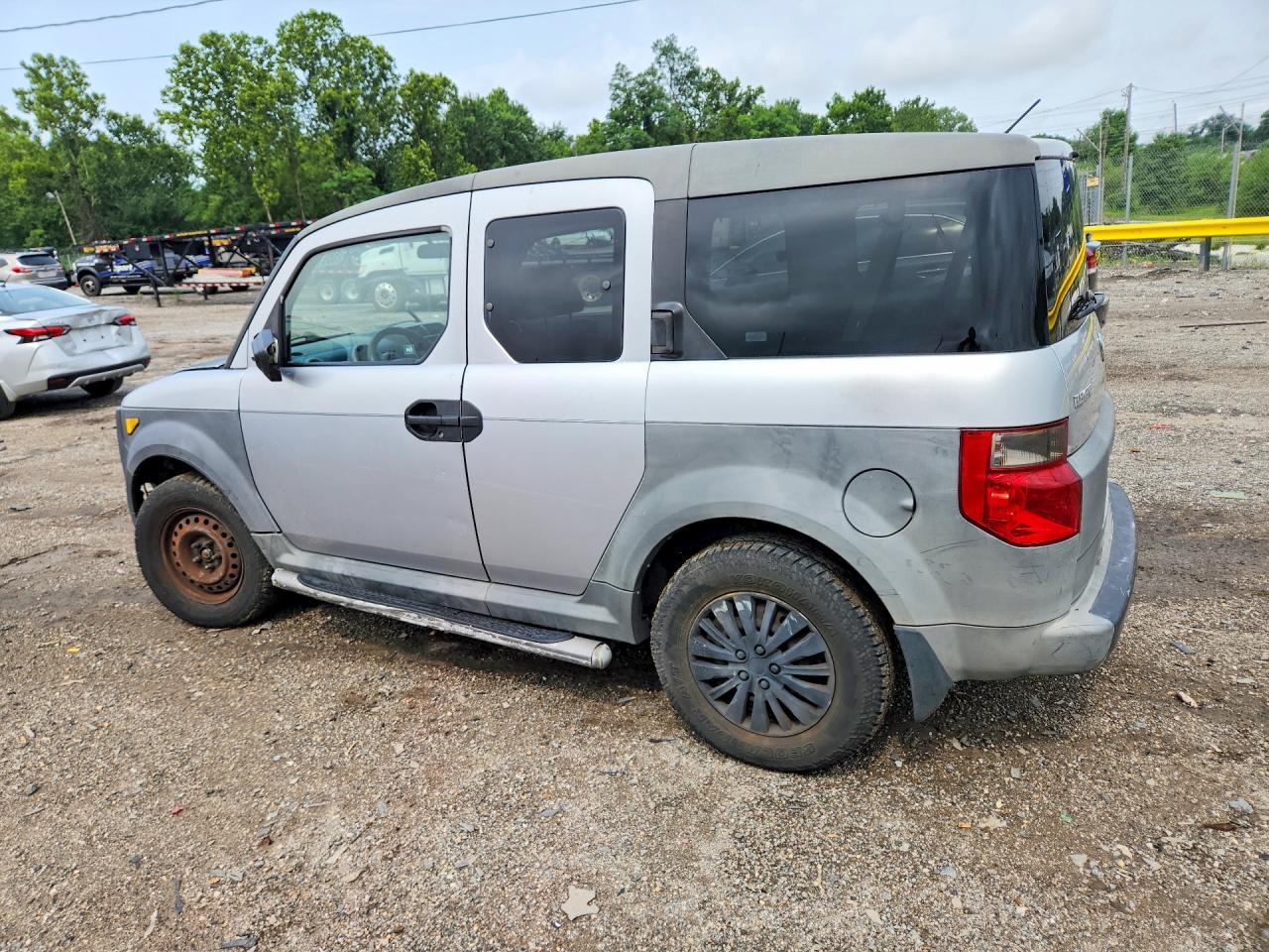 2005 Honda Element Lx Silver vin: 5J6YH18355L004223