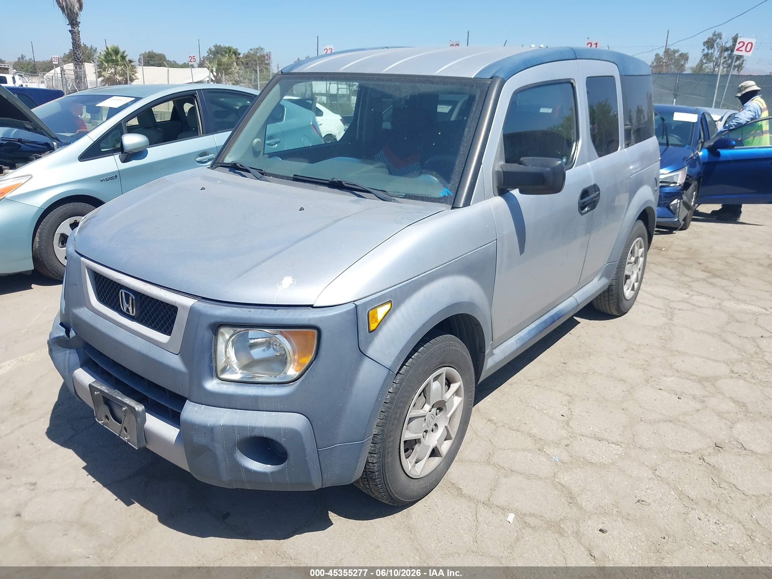 2006 Honda Element Lx Silver vin: 5J6YH18356L011108