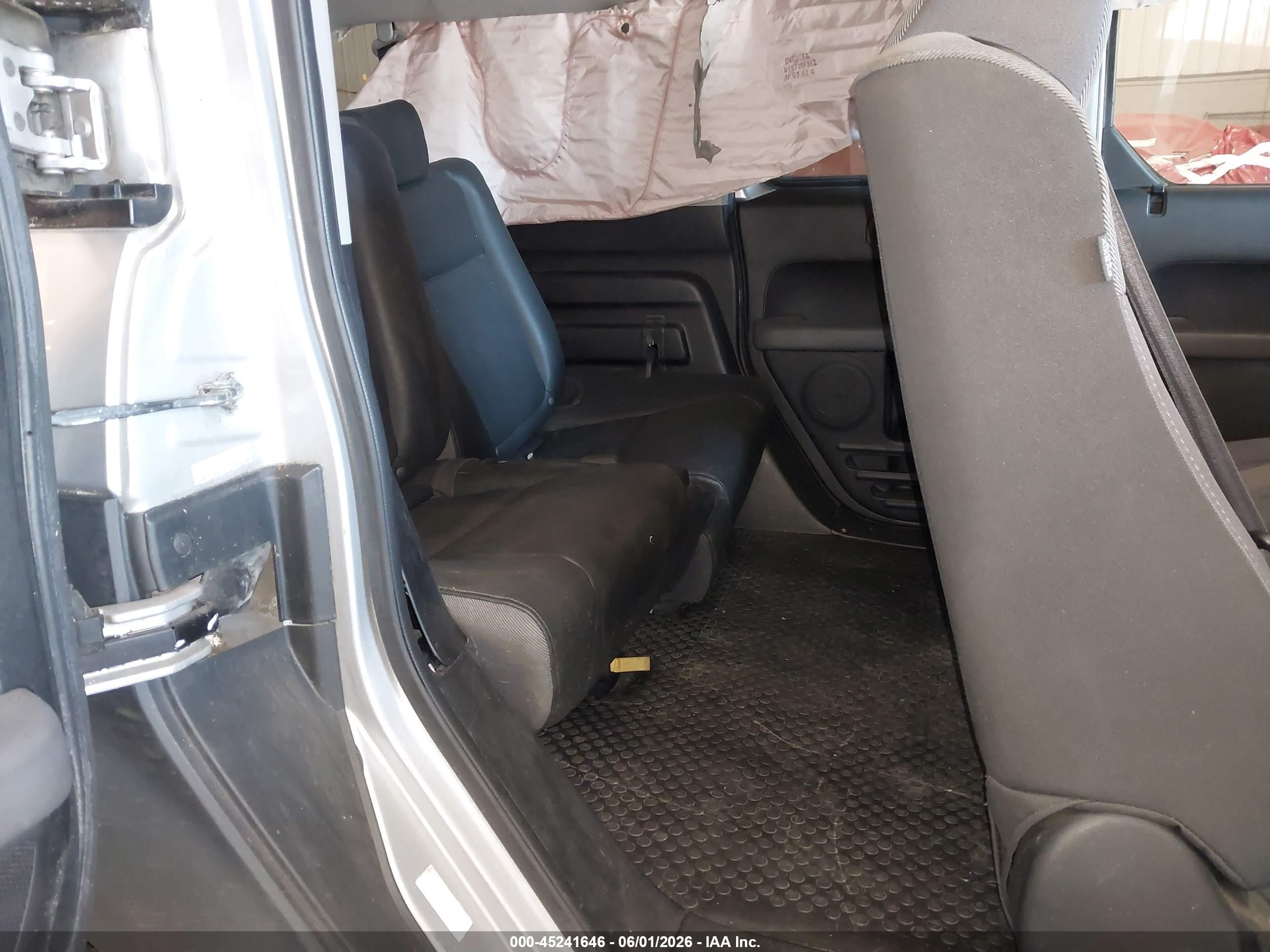 2007 Honda Element Lx Silver vin: 5J6YH183X7L004642