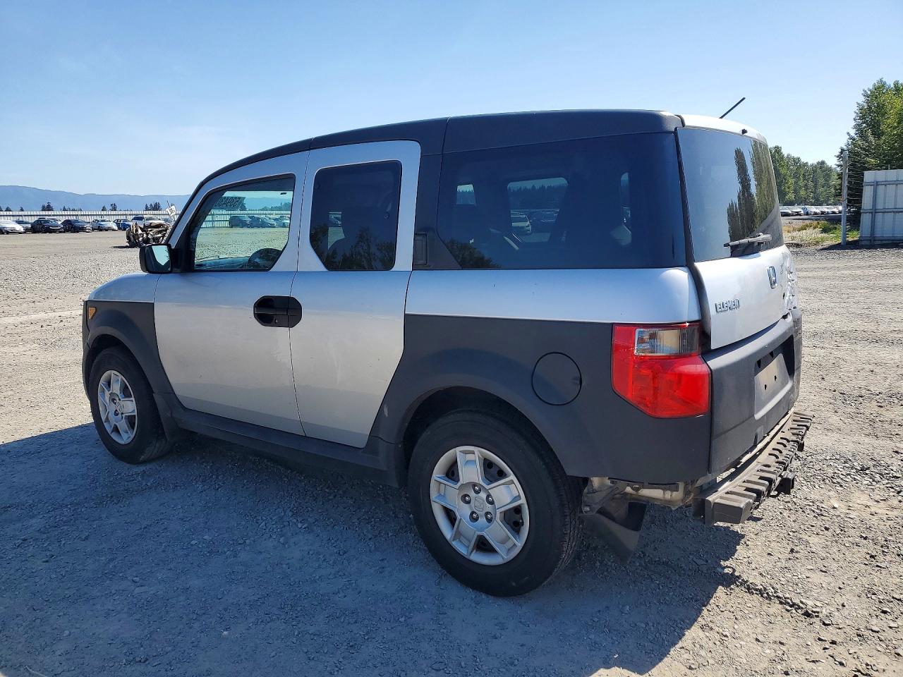 2008 Honda Element Lx Two Tone vin: 5J6YH183X8L005503
