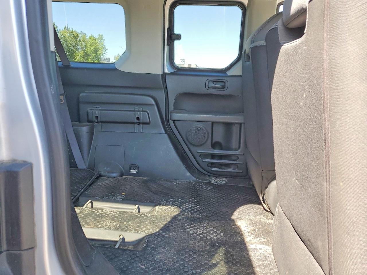 2008 Honda Element Lx Two Tone vin: 5J6YH183X8L005503