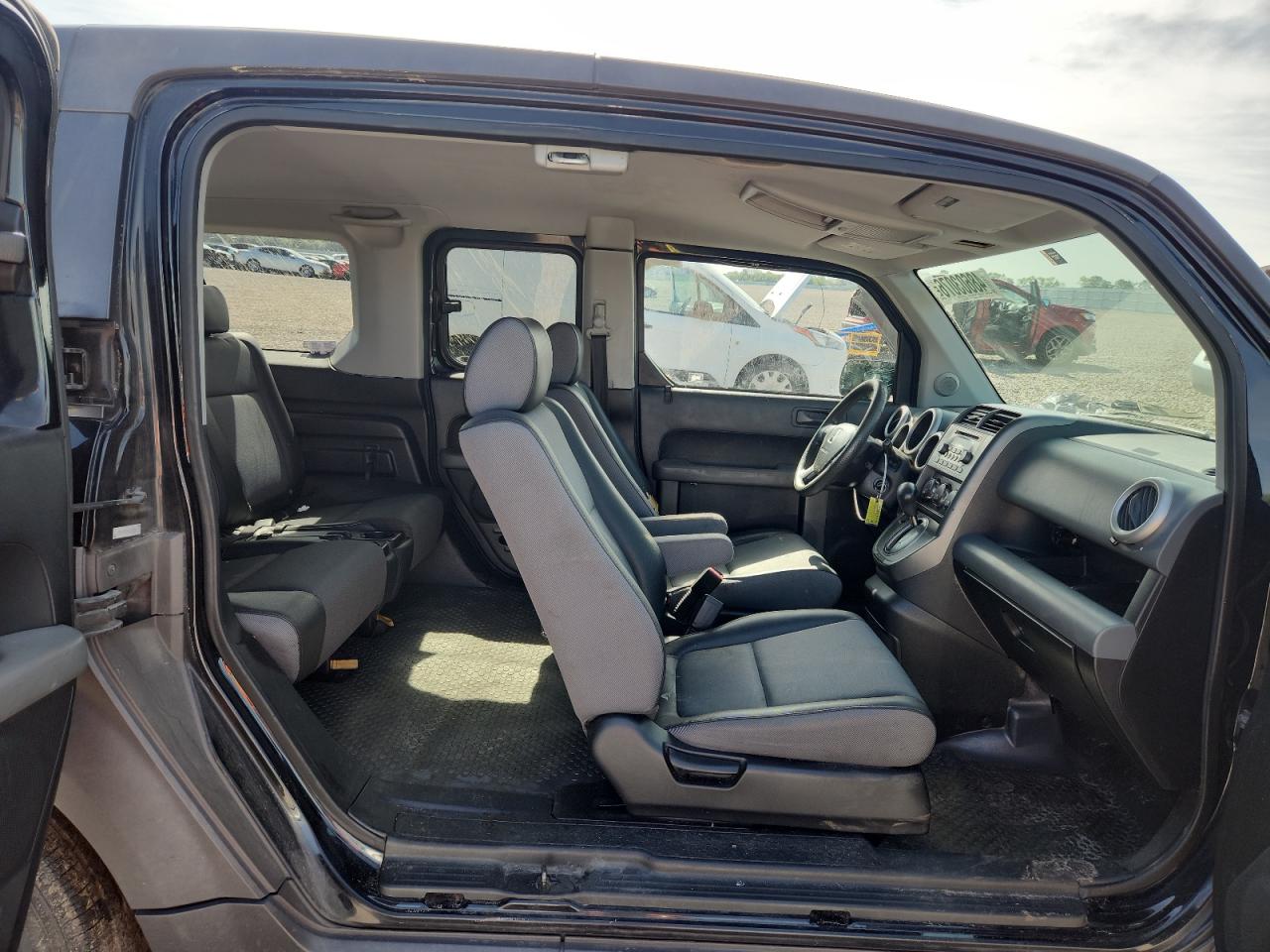 2004 Honda Element Ex Black vin: 5J6YH18564L016266