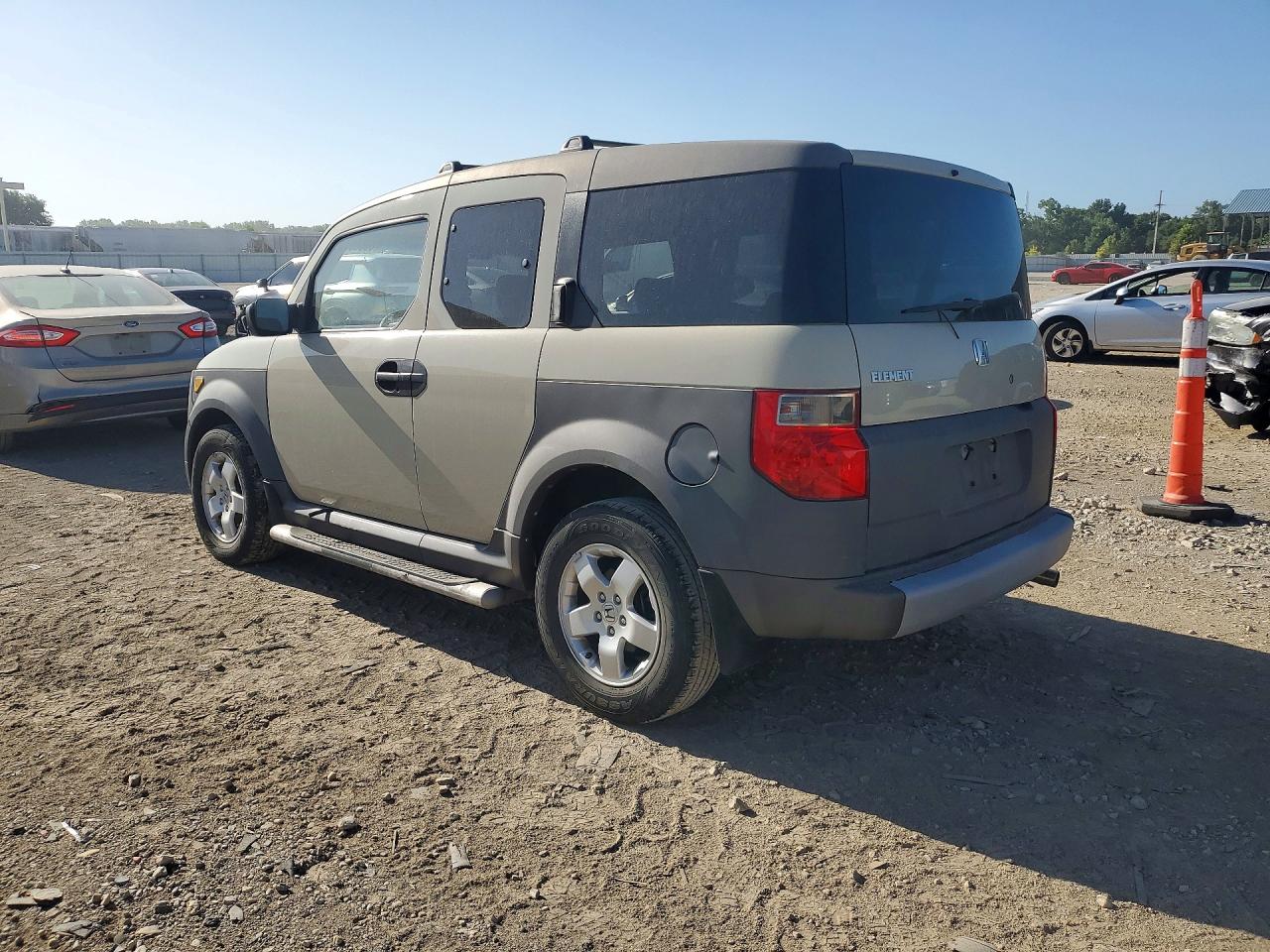 2005 Volk Element Beige vin: 5J6YH18665L006475