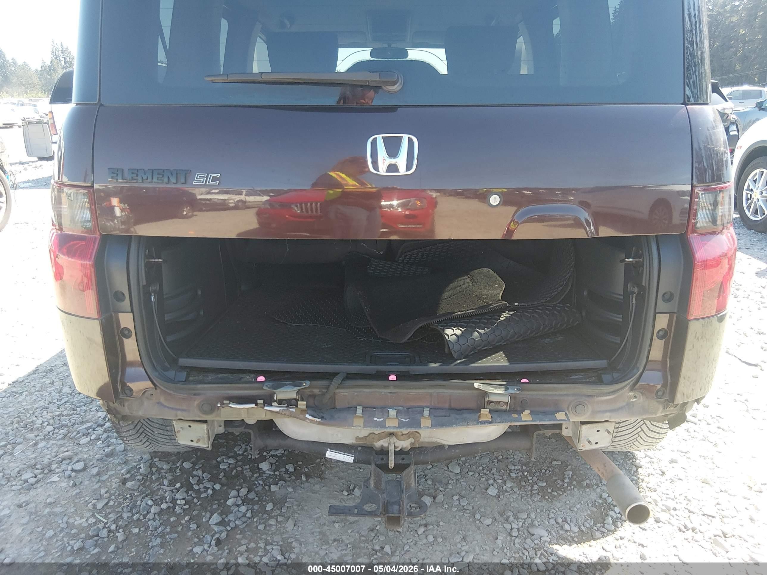 2008 Honda Element Sc Burgundy vin: 5J6YH189X8L007207