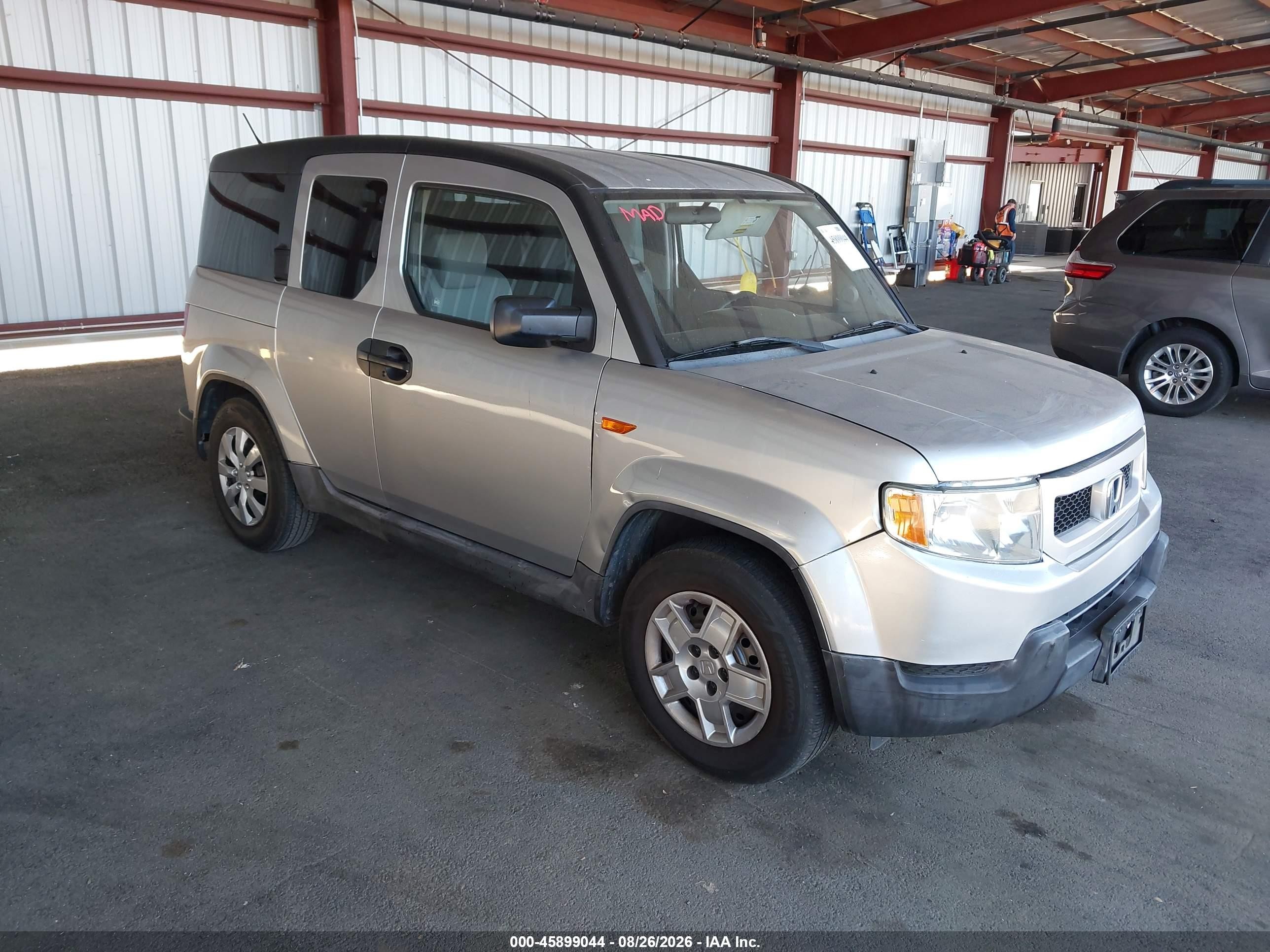 2010 Honda Element Lx Silver vin: 5J6YH1H34AL006801