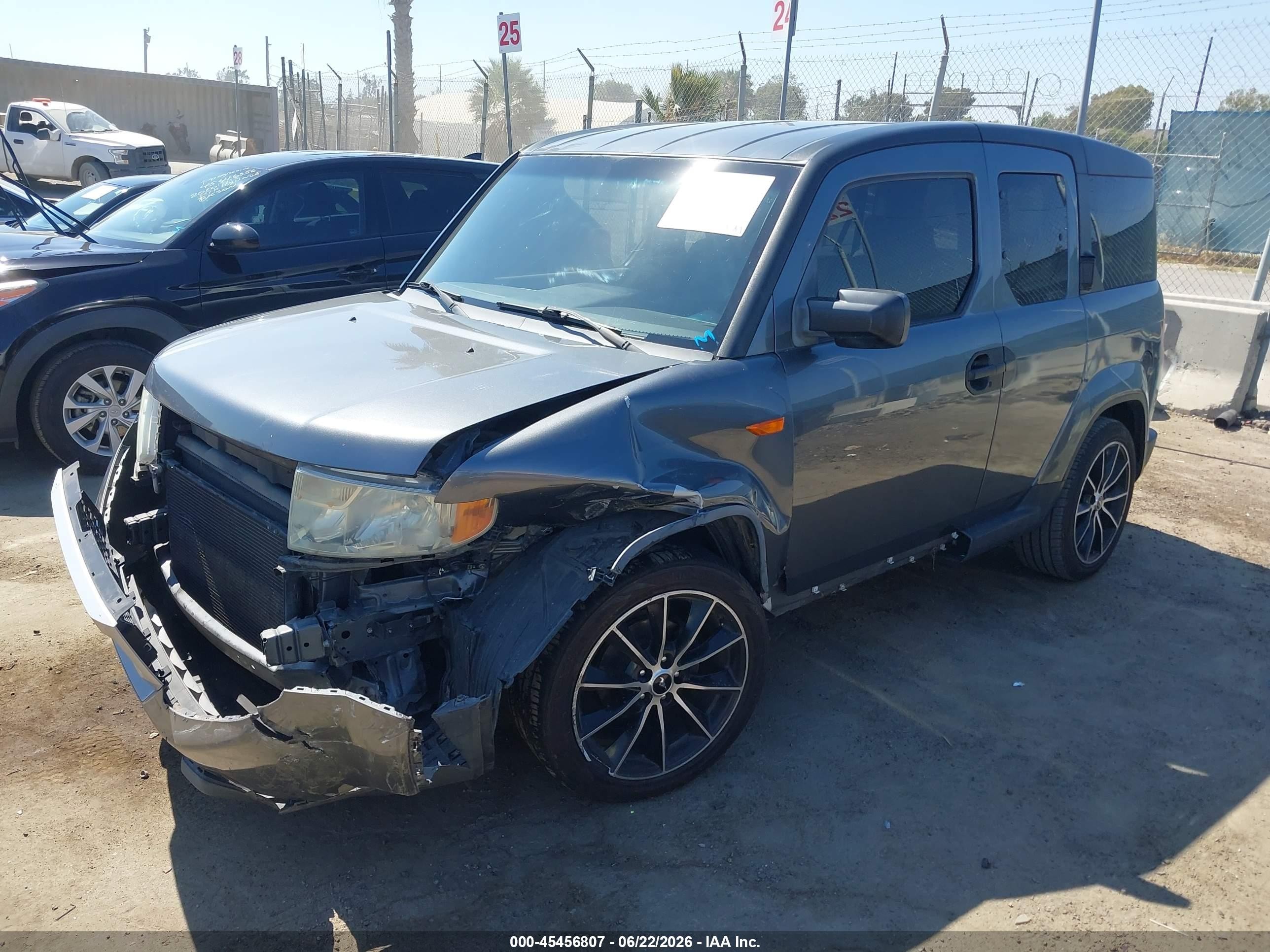 2010 Honda Element Lx Gray vin: 5J6YH1H36AL001132