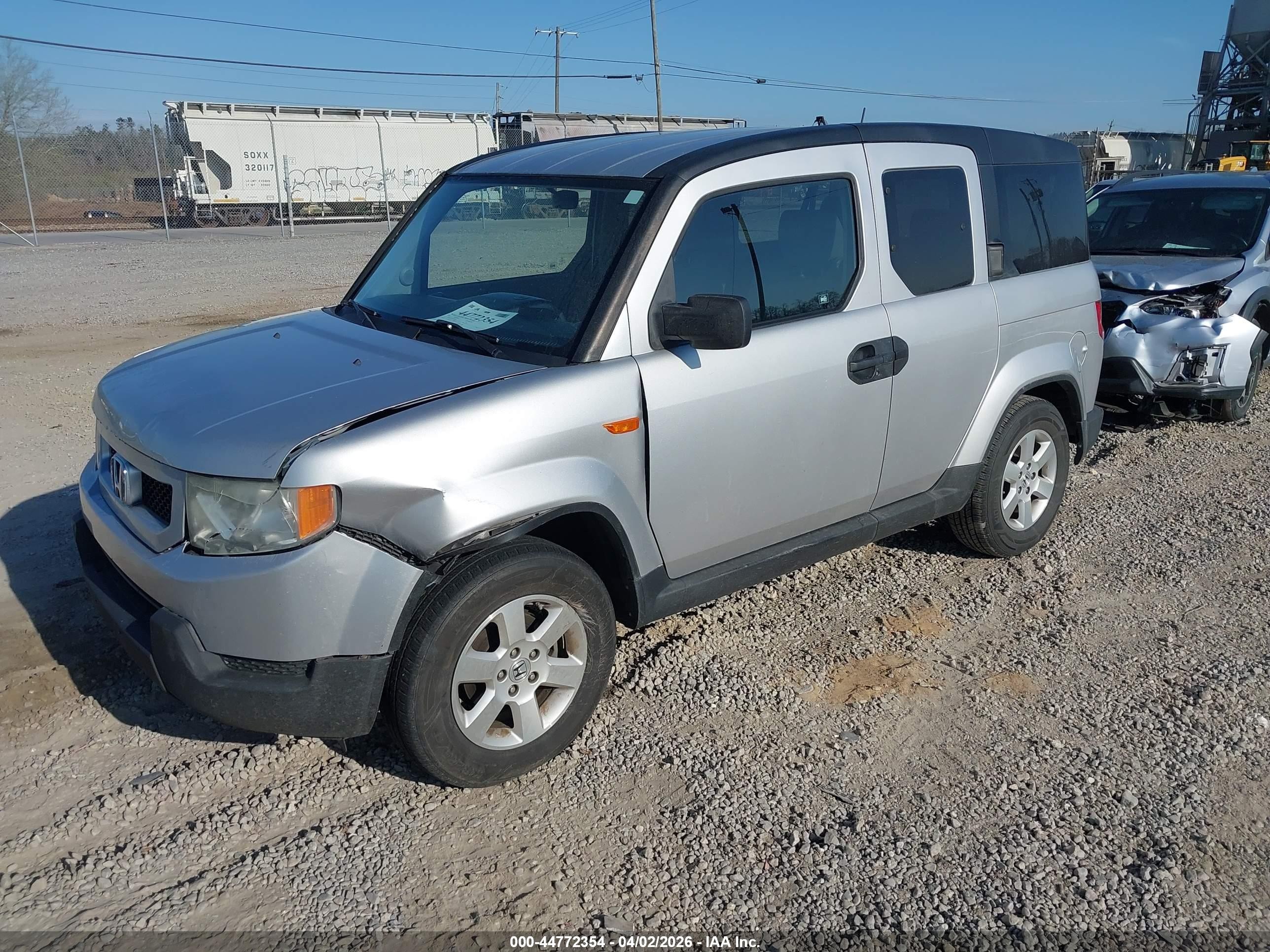 2010 Honda Element Ex Silver vin: 5J6YH1H73AL005058