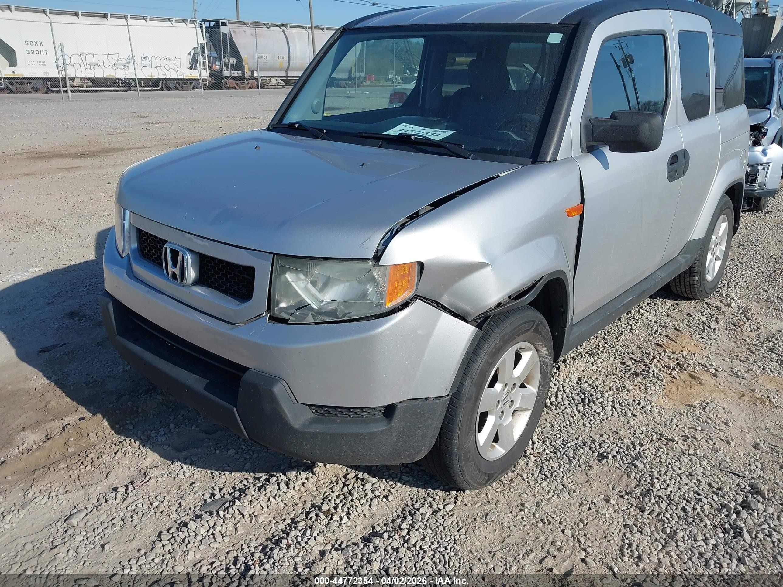 2010 Honda Element Ex Silver vin: 5J6YH1H73AL005058