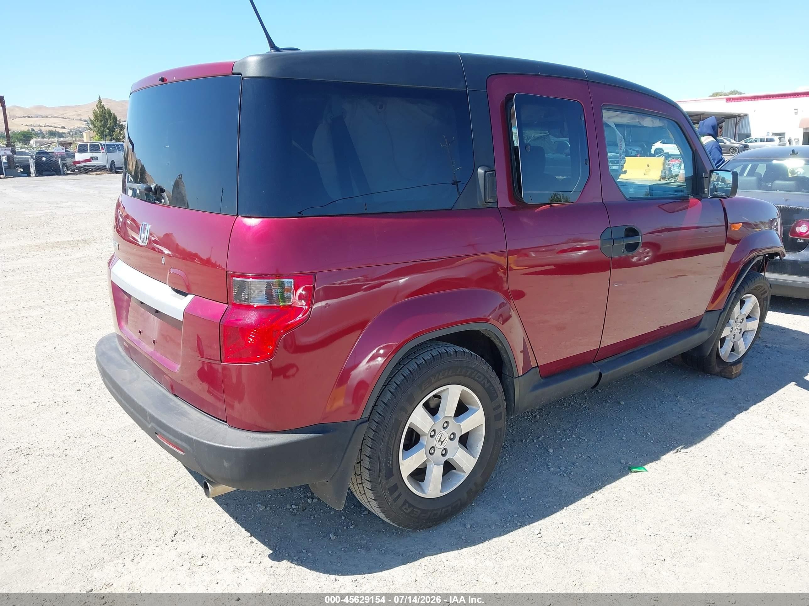 2010 Honda Element Ex Red vin: 5J6YH1H74AL003593