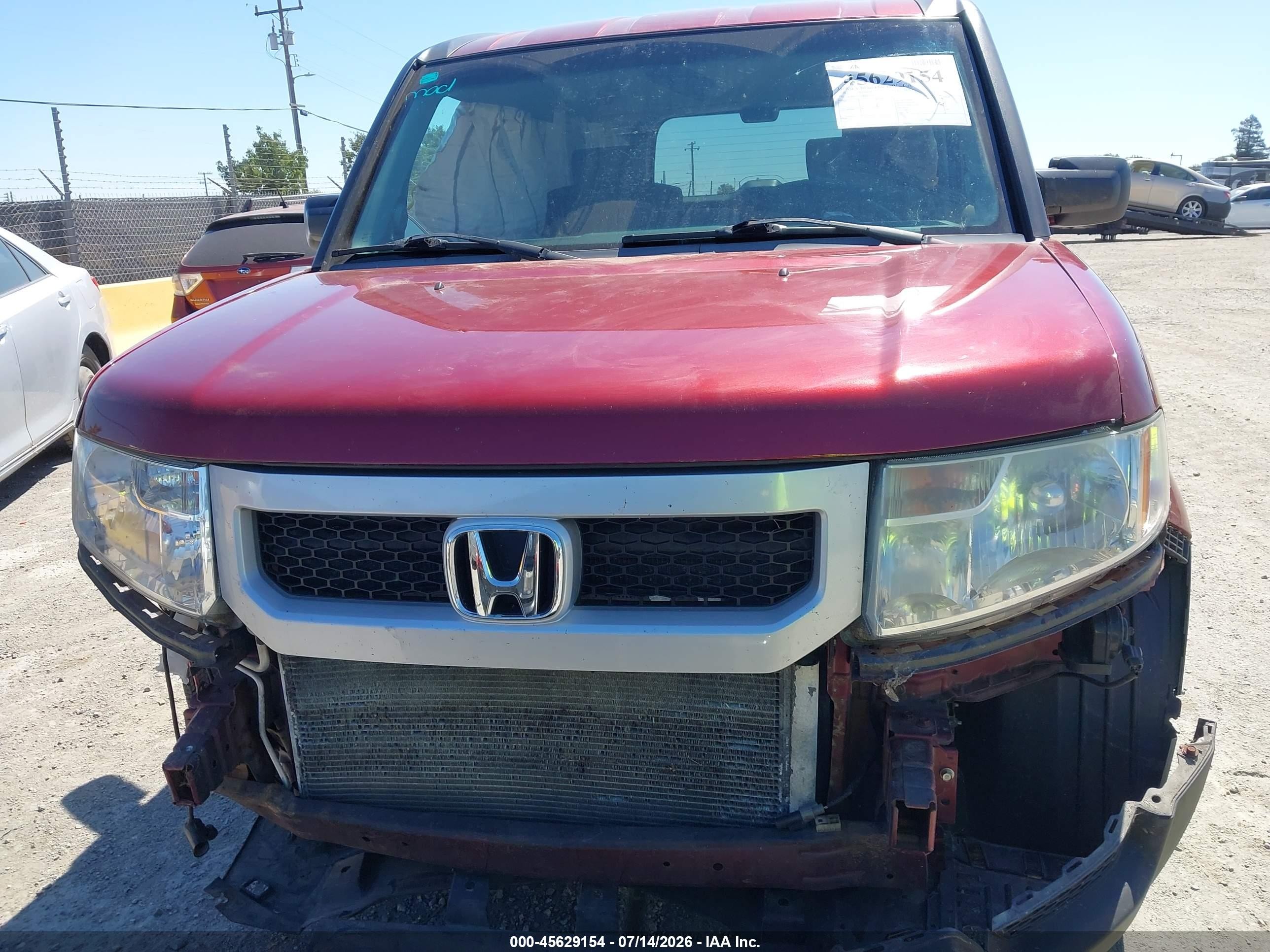 2010 Honda Element Ex Red vin: 5J6YH1H74AL003593