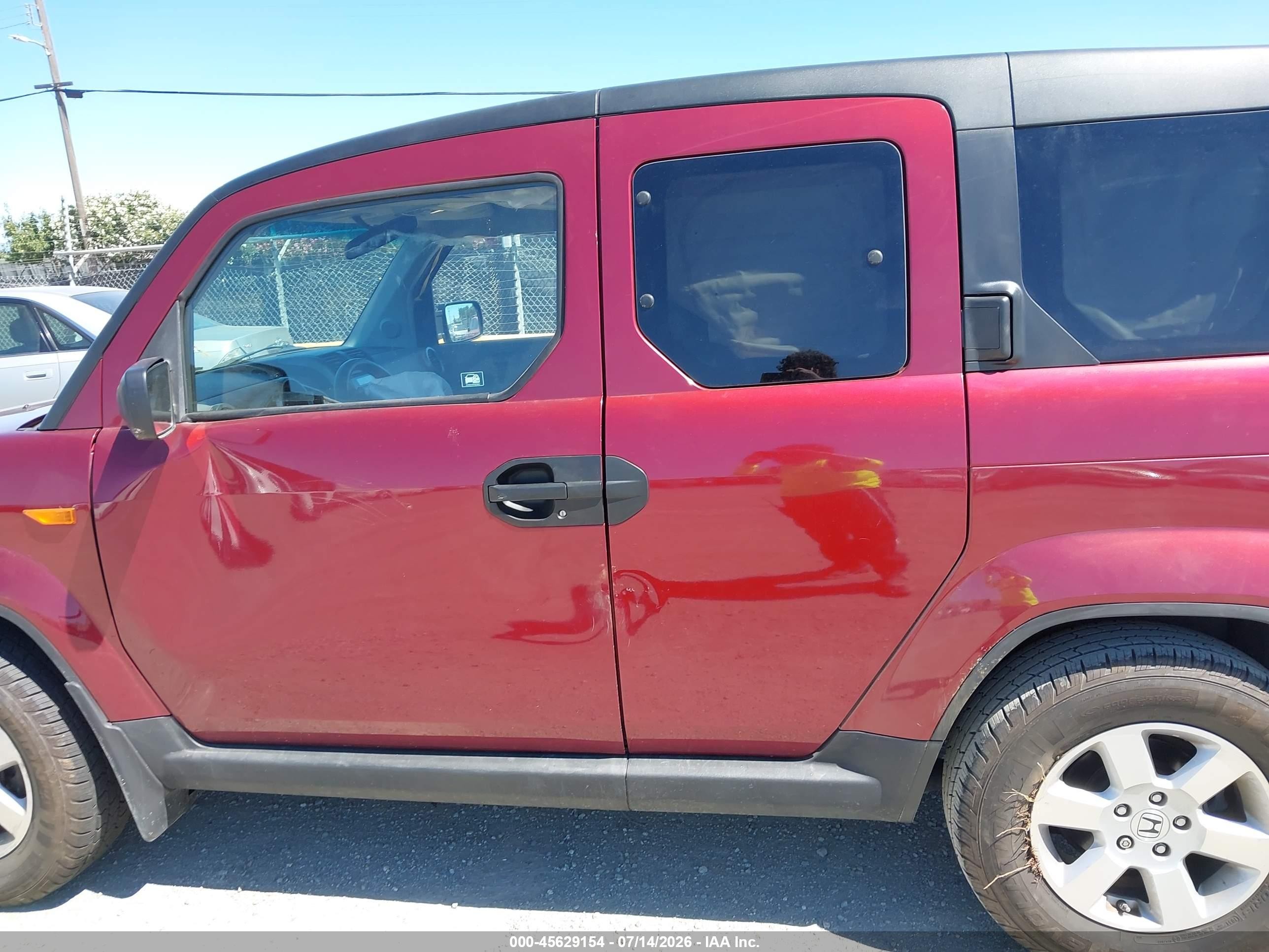 2010 Honda Element Ex Red vin: 5J6YH1H74AL003593