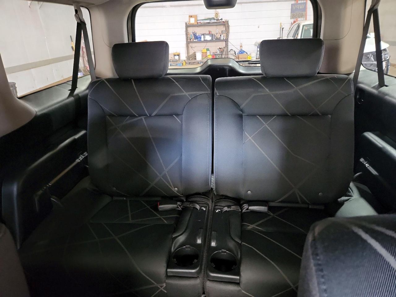 2010 Honda Element Sc Black vin: 5J6YH1H93AL006471