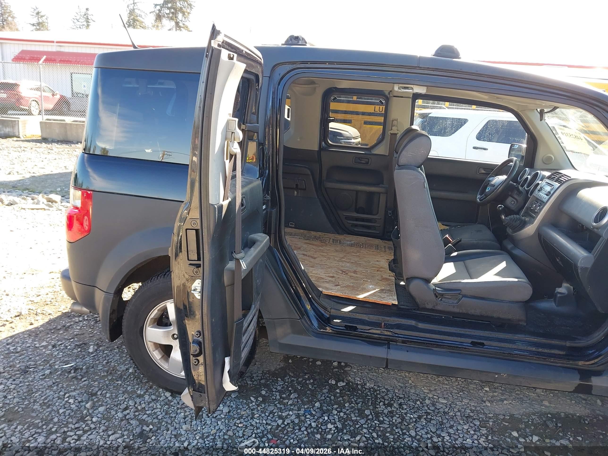 2005 Honda Element Ex Black vin: 5J6YH27615L020775