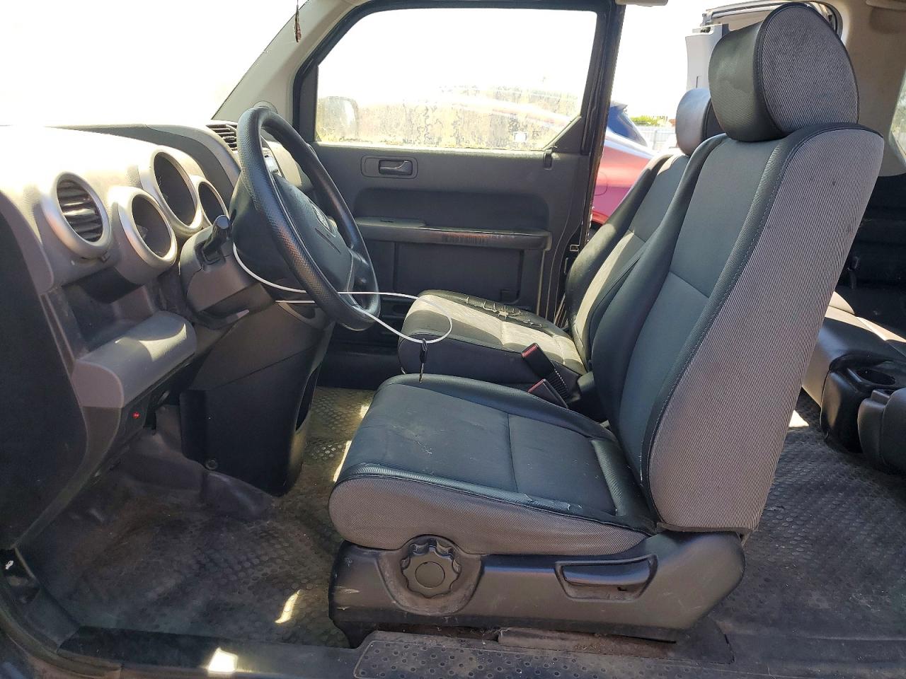 2003 Honda Element Dx Черный vin: 5J6YH28293L021472