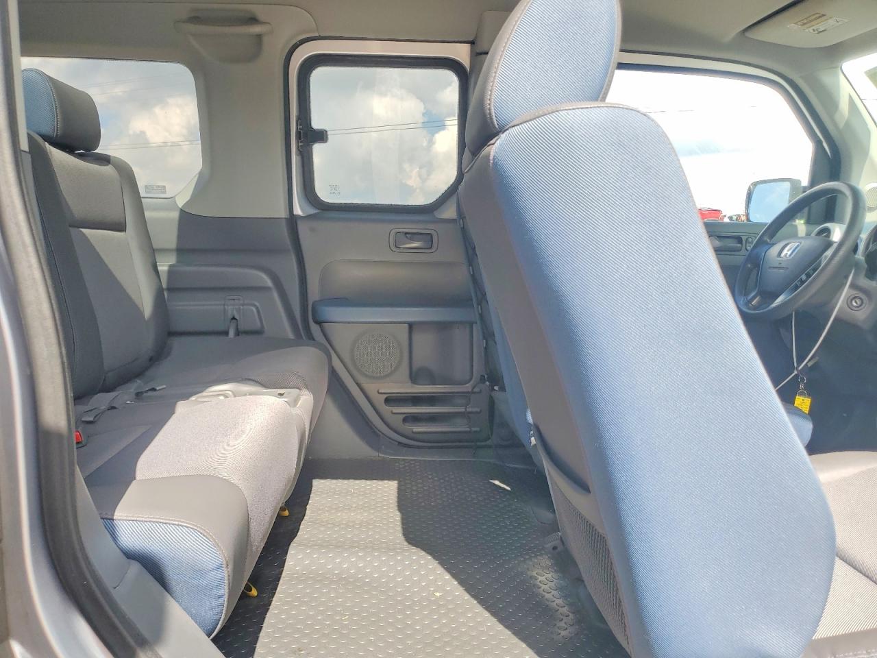 2003 Honda Element Ex Silver vin: 5J6YH28523L009805