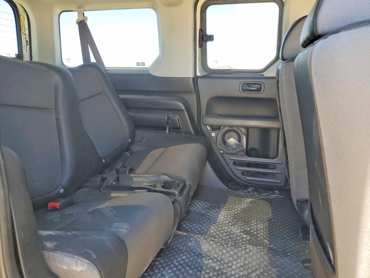 2004 Honda Element Ex Silver vin: 5J6YH28554L023828