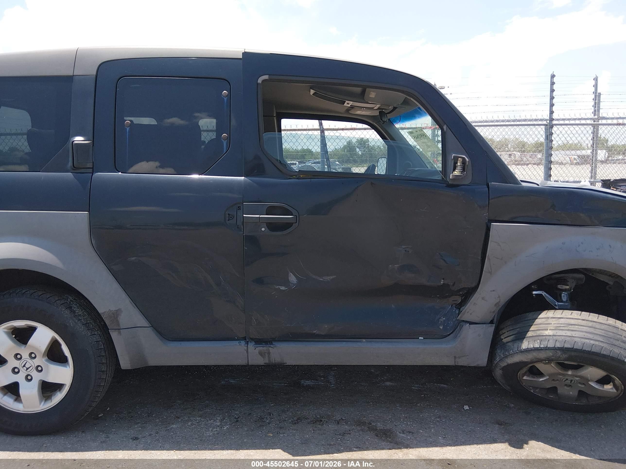 2004 Honda Element Ex Black vin: 5J6YH28574L030098