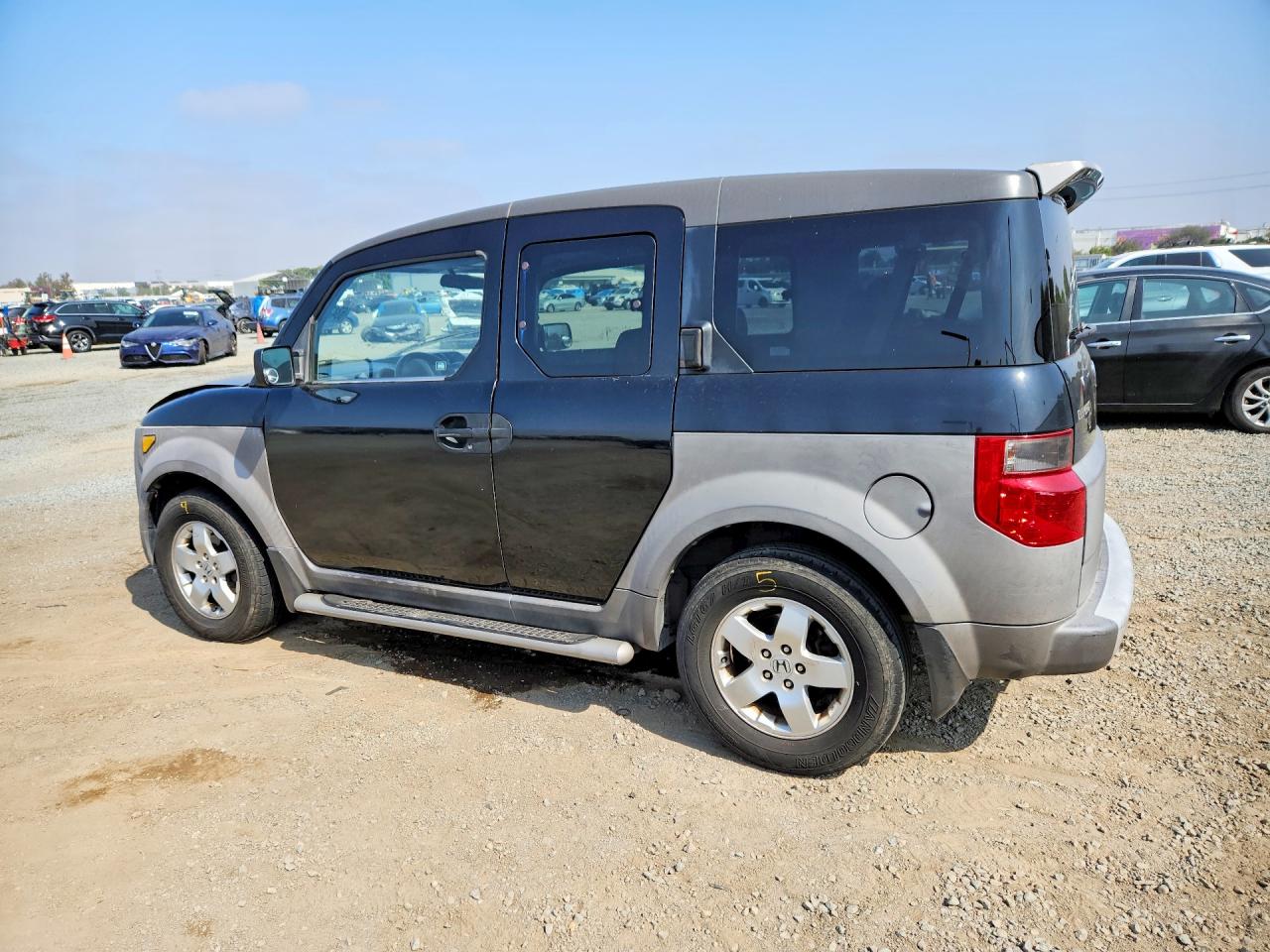 2003 Honda Element Ex Black vin: 5J6YH285X3L009437