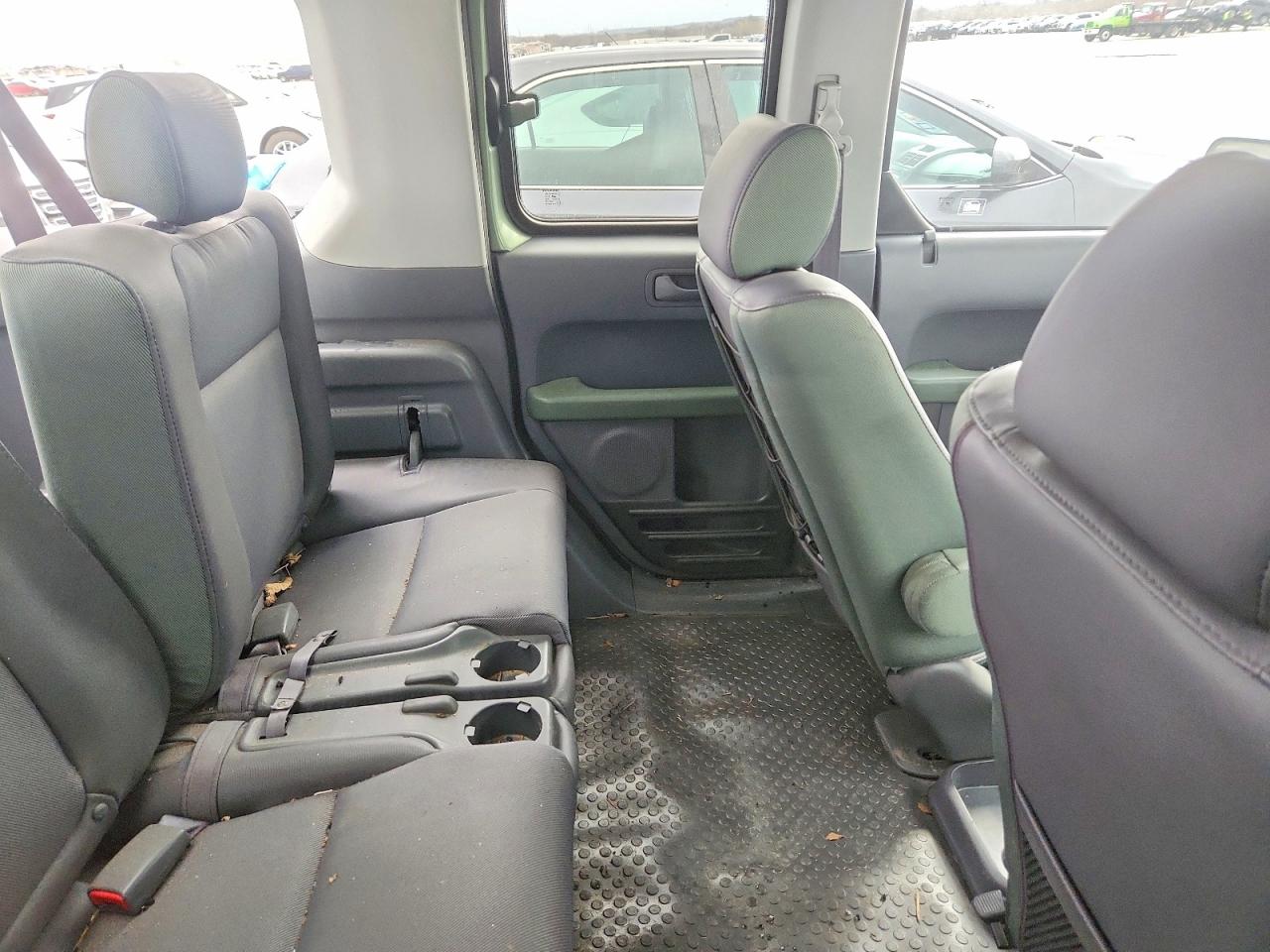 2004 Honda Element Green vin: 5J6YH28664L034474