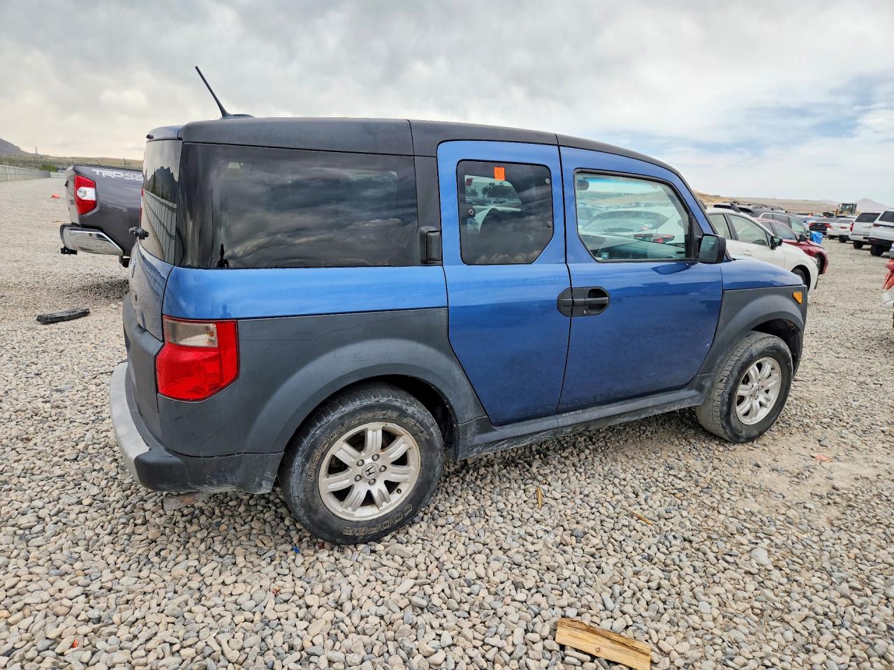 2006 Honda Element Ex Blue vin: 5J6YH286X6L020404