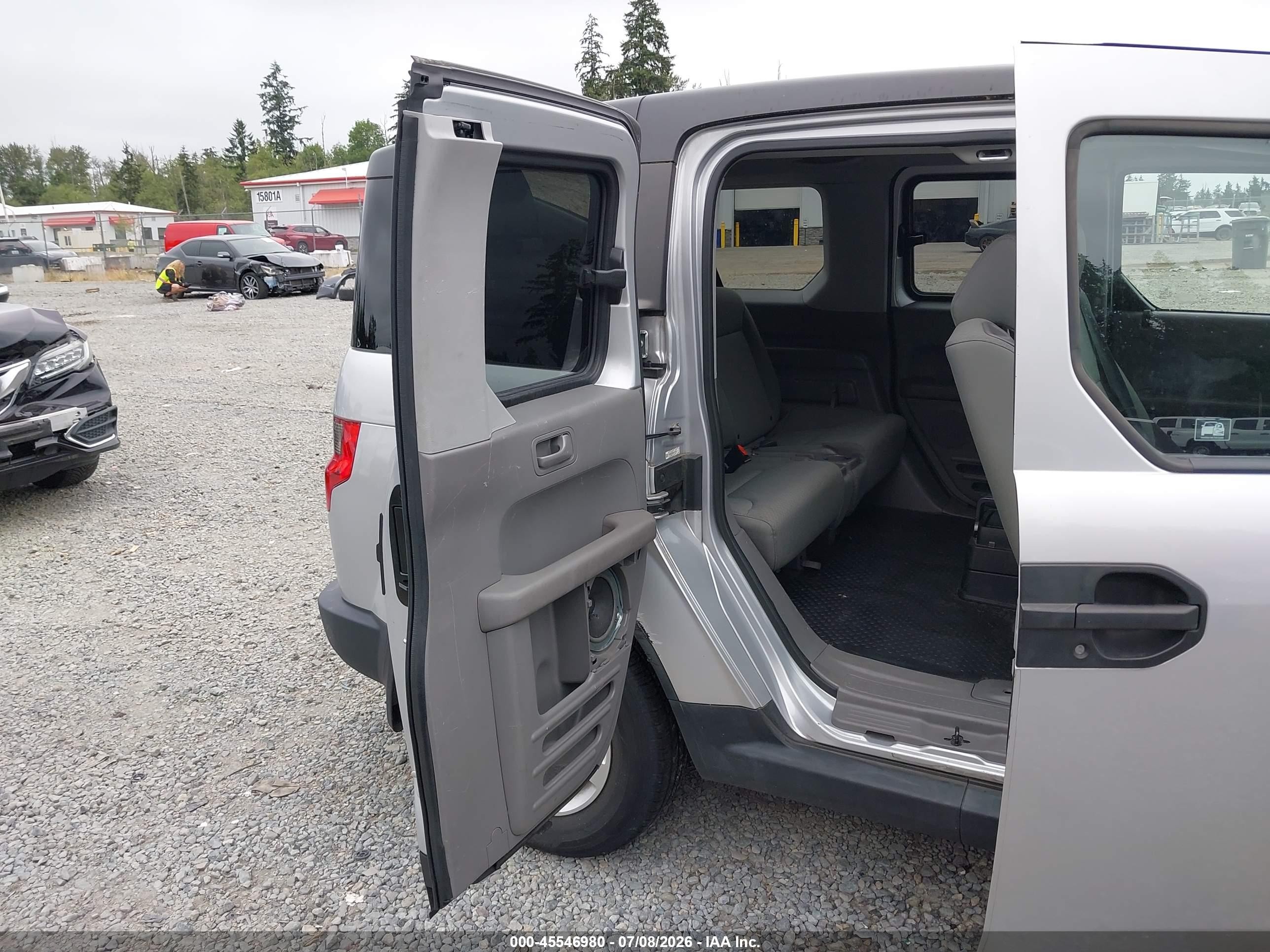 2011 Honda Element Ex Silver vin: 5J6YH2H70BL007065