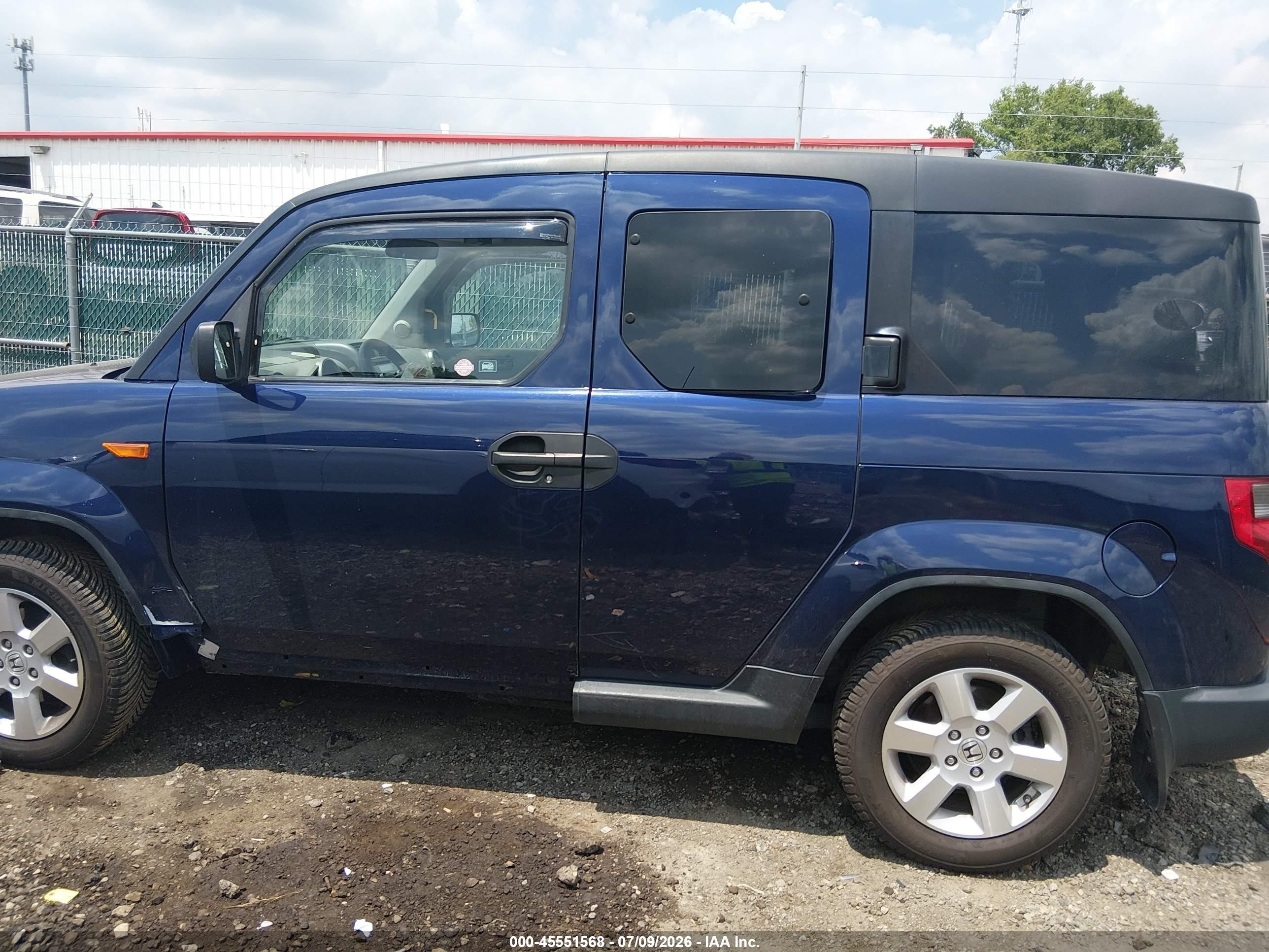 2010 Honda Element Ex Blue vin: 5J6YH2H71AL008577