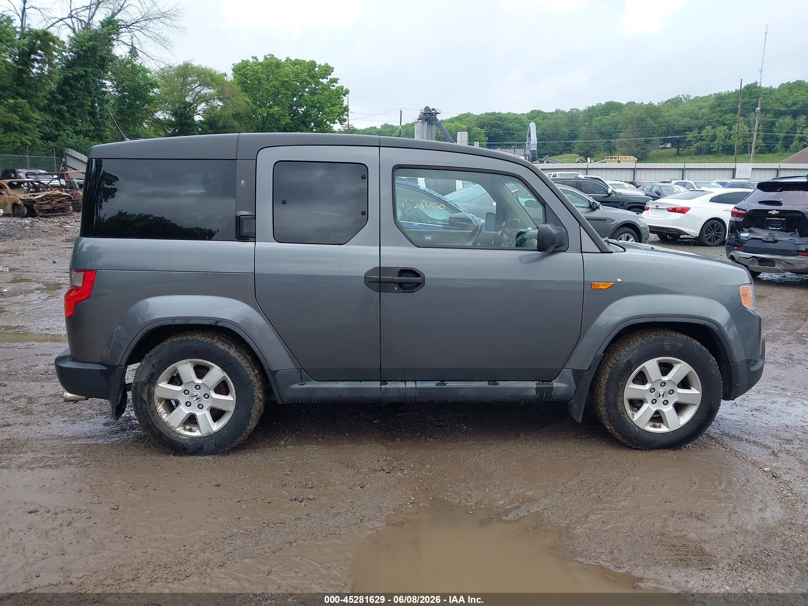 2010 Honda Element Ex Gray vin: 5J6YH2H72AL001489
