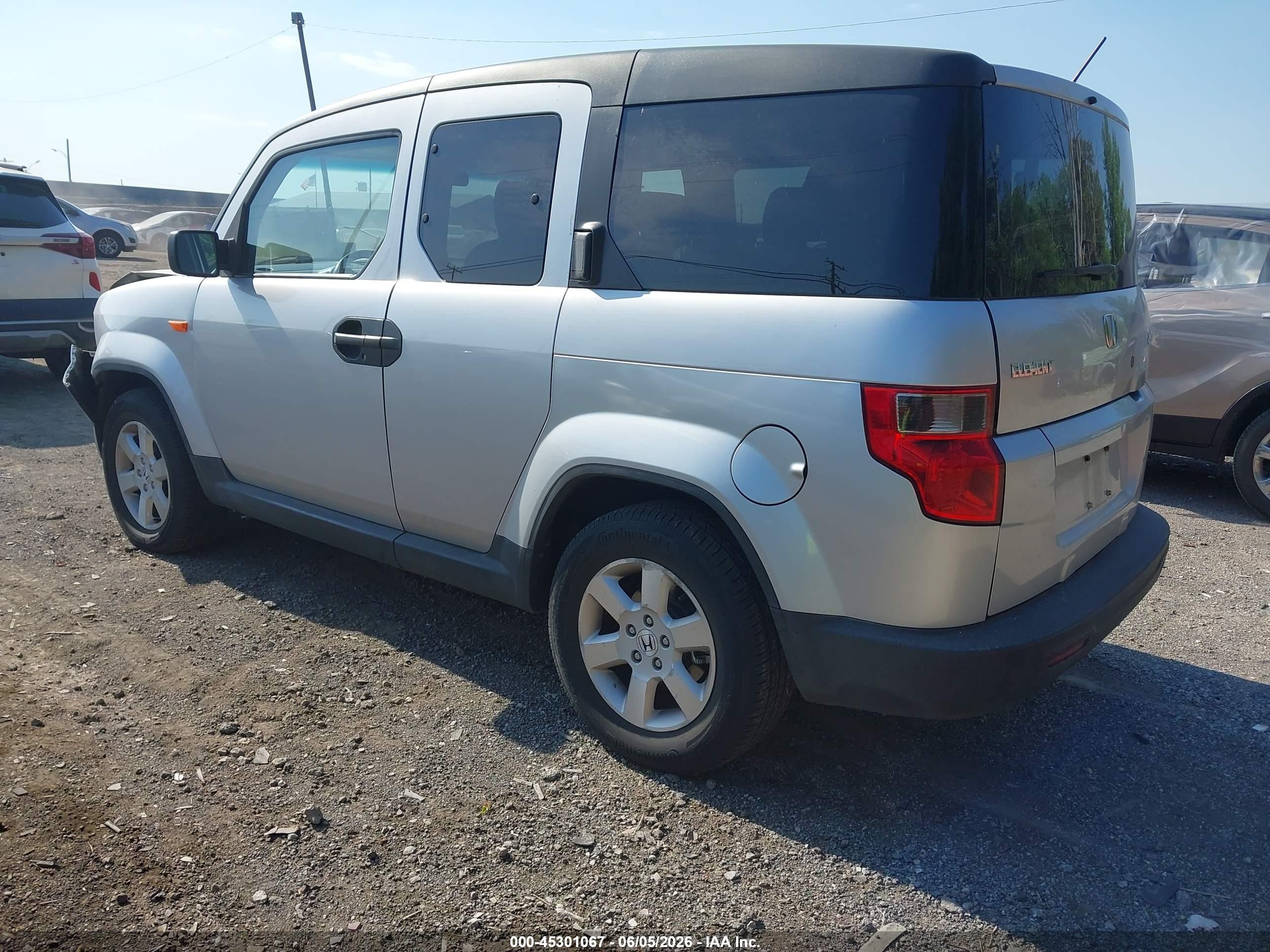 2010 Honda Element Ex Silver vin: 5J6YH2H72AL005767